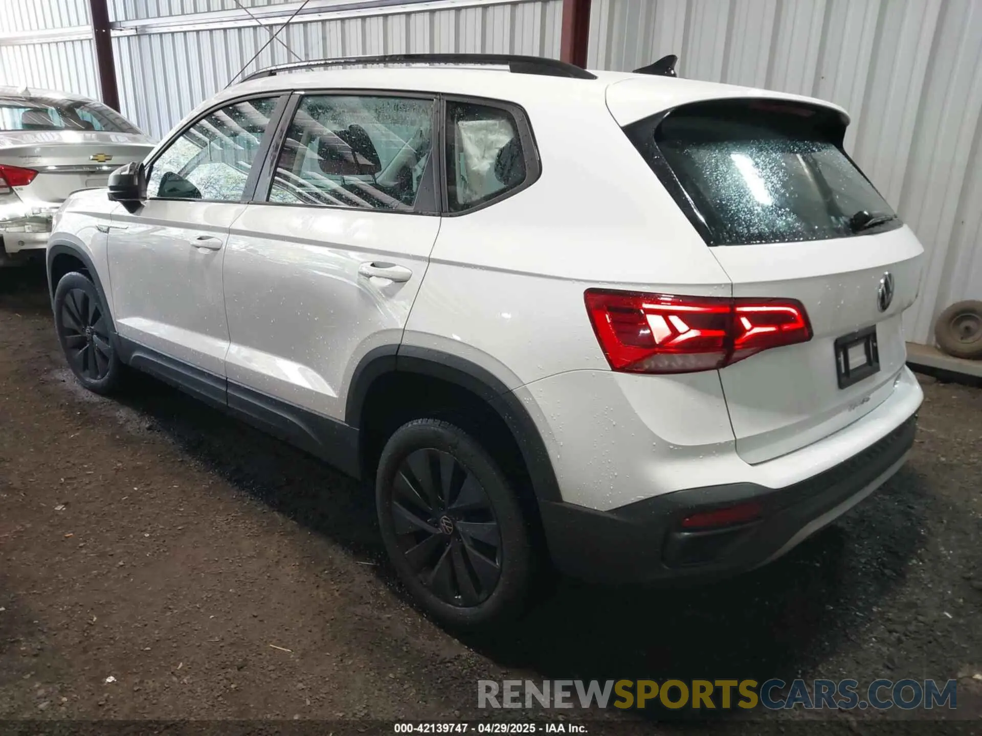 3 Photograph of a damaged car 3VVCX7B22PM307548 VOLKSWAGEN TAOS 2023