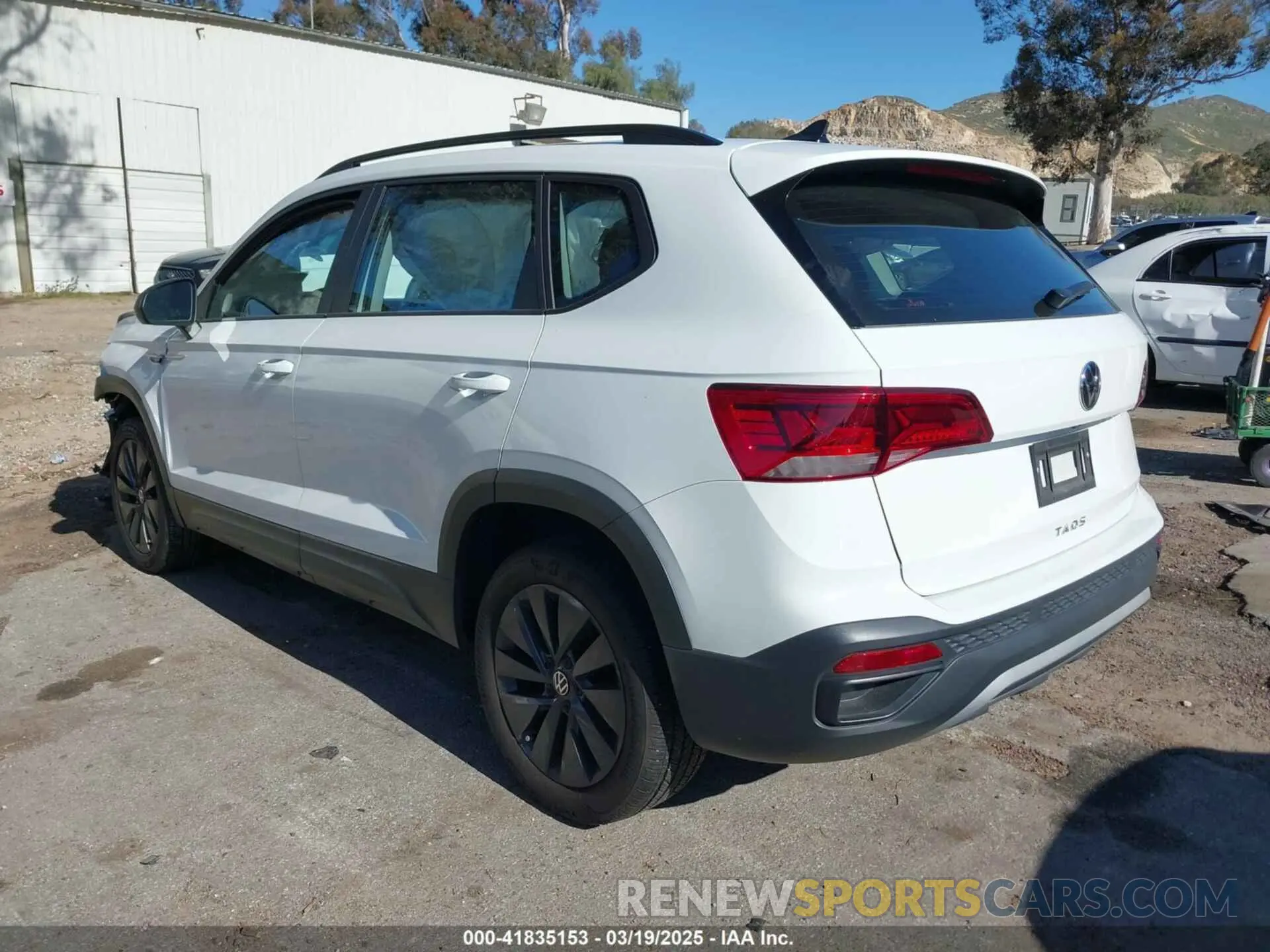 3 Photograph of a damaged car 3VVCX7B23PM321393 VOLKSWAGEN TAOS 2023