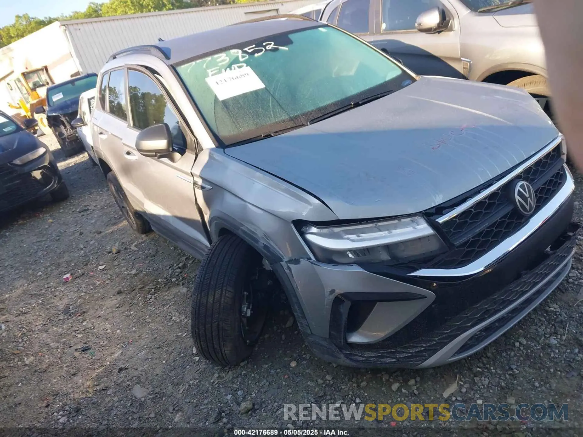 1 Photograph of a damaged car 3VVCX7B24PM379237 VOLKSWAGEN TAOS 2023