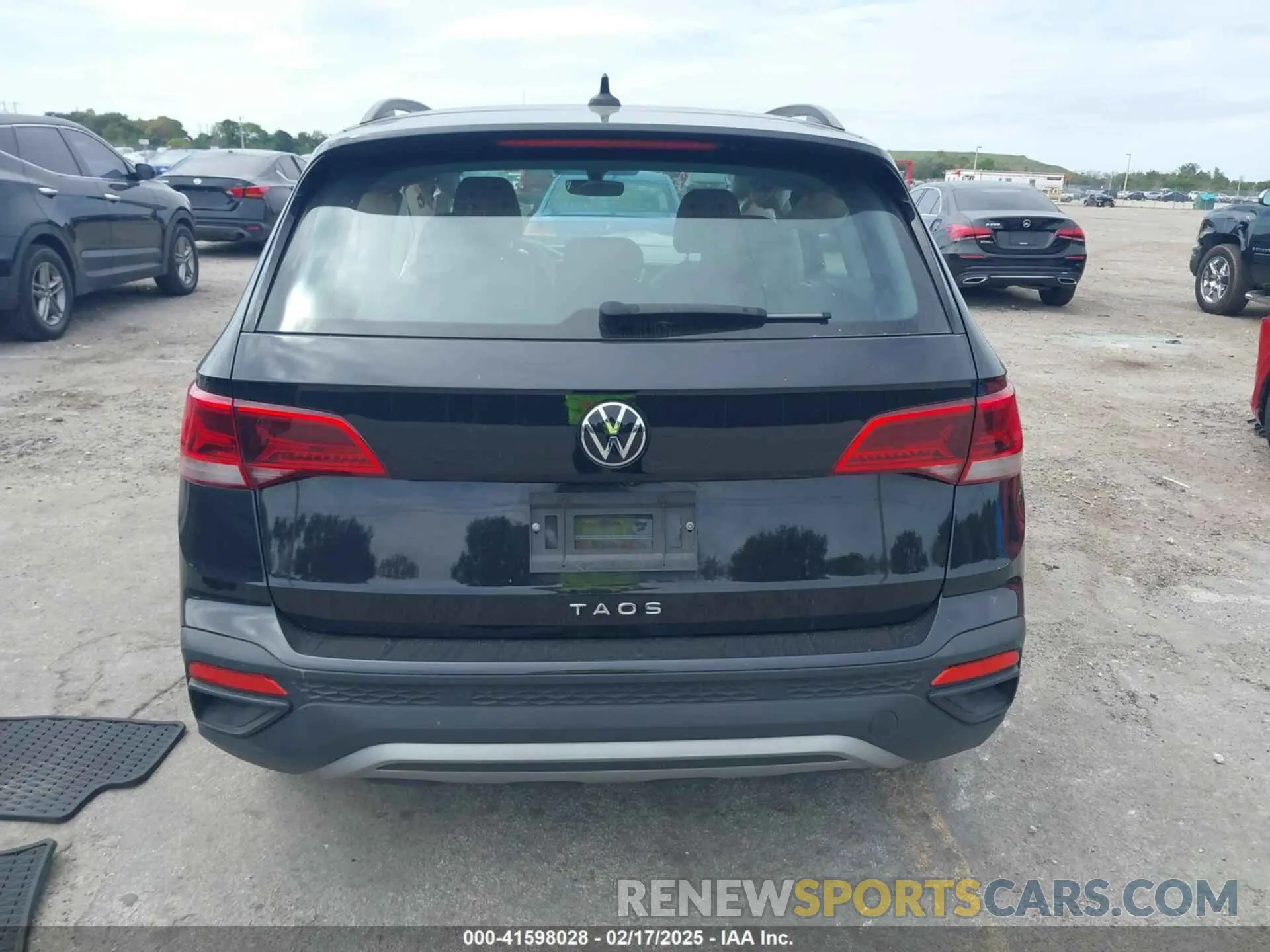 16 Photograph of a damaged car 3VVCX7B27PM335958 VOLKSWAGEN TAOS 2023