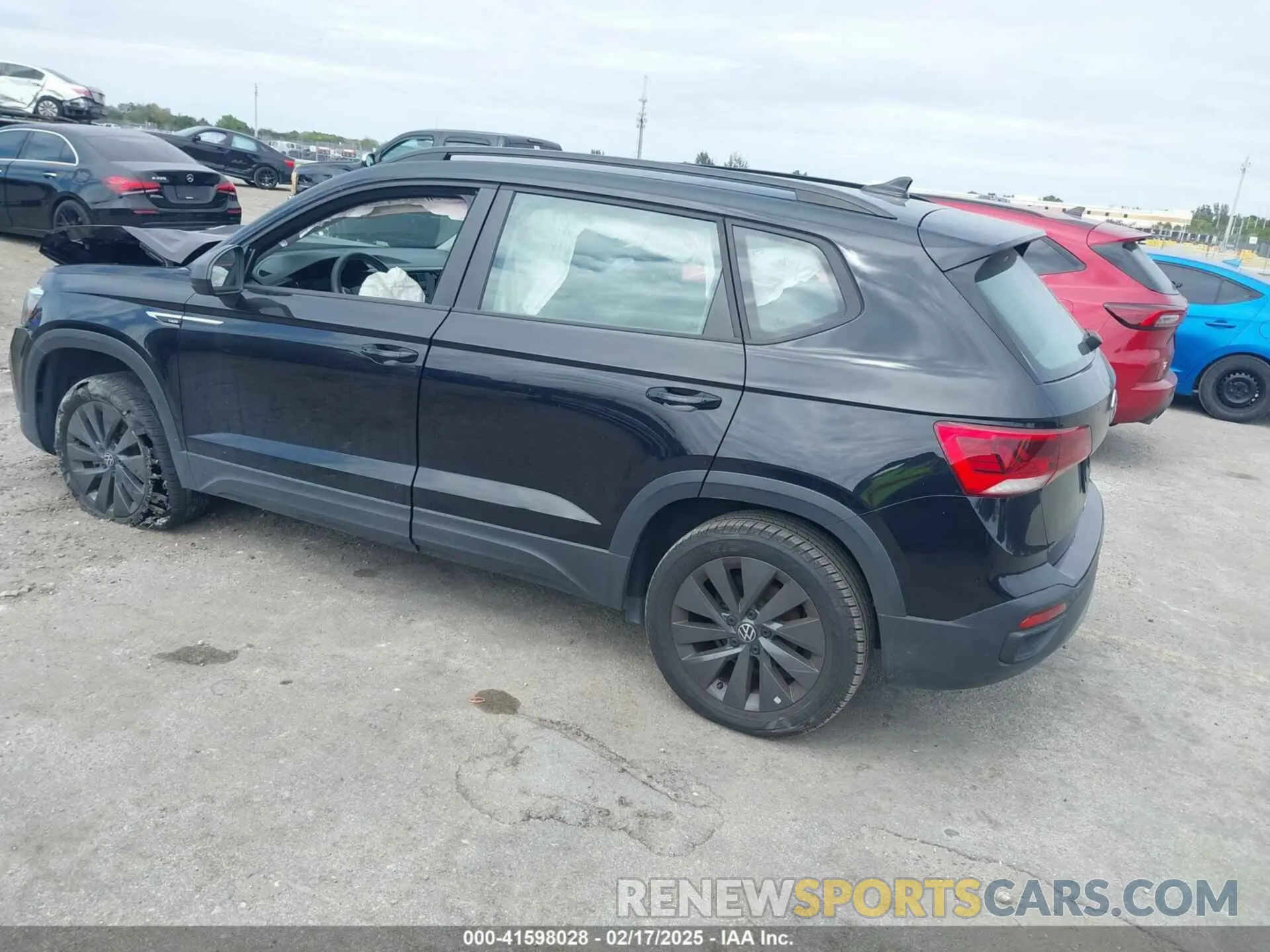 3 Photograph of a damaged car 3VVCX7B27PM335958 VOLKSWAGEN TAOS 2023