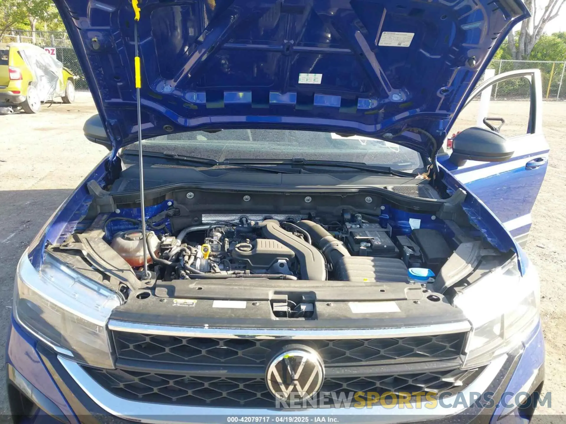 10 Photograph of a damaged car 3VVCX7B29PM362983 VOLKSWAGEN TAOS 2023