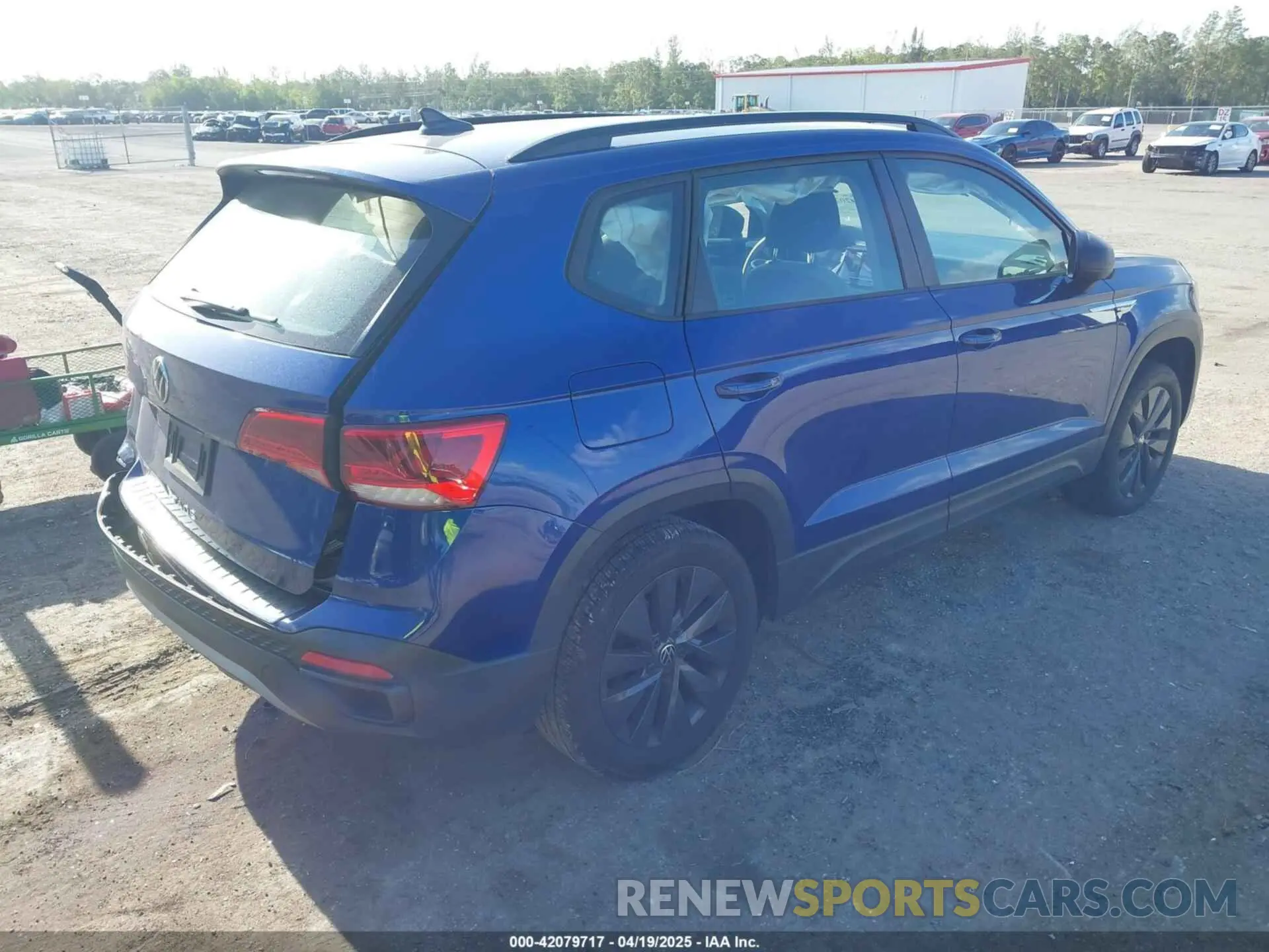 4 Photograph of a damaged car 3VVCX7B29PM362983 VOLKSWAGEN TAOS 2023