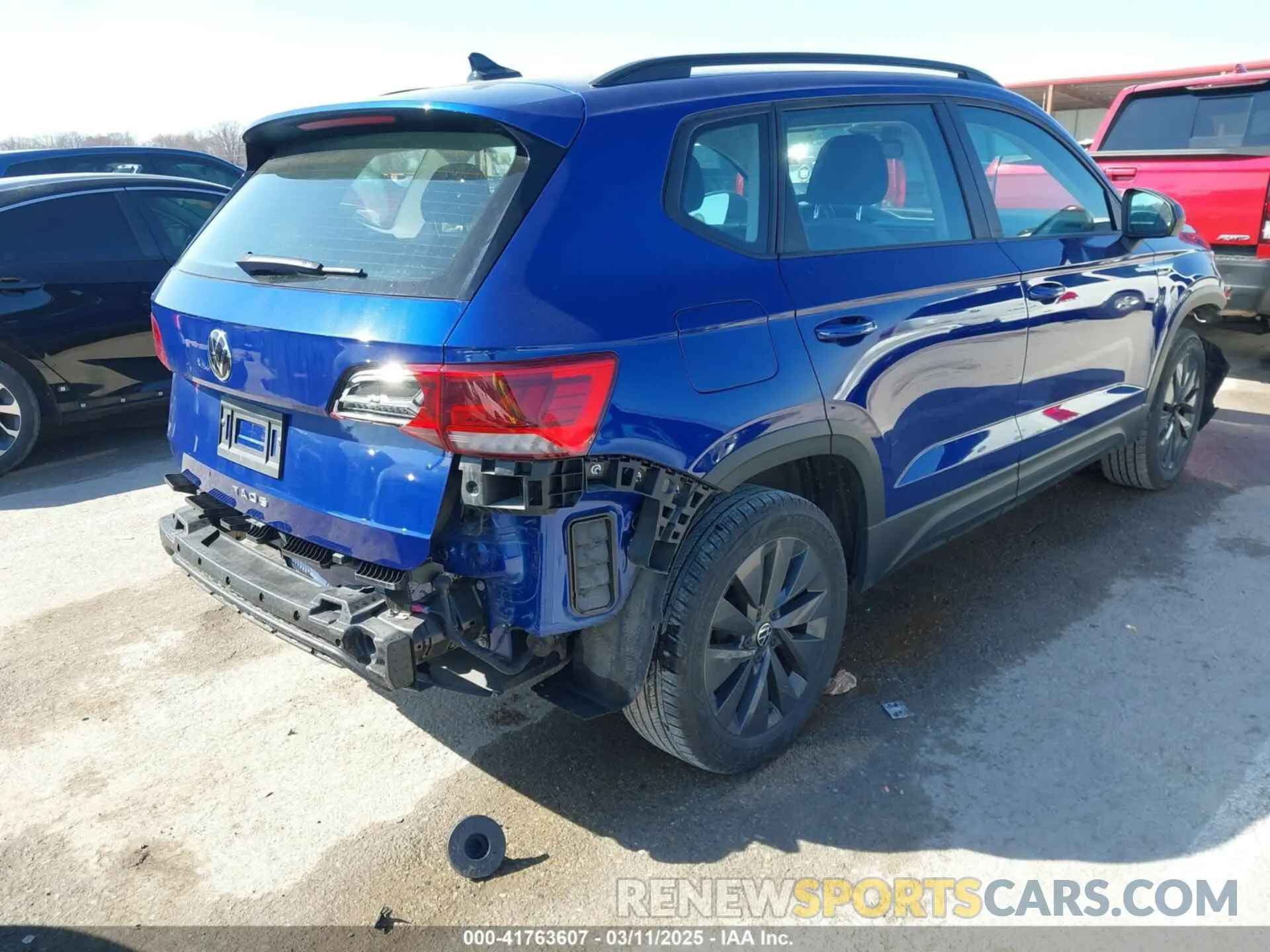 19 Photograph of a damaged car 3VVDX7B24PM323173 VOLKSWAGEN TAOS 2023