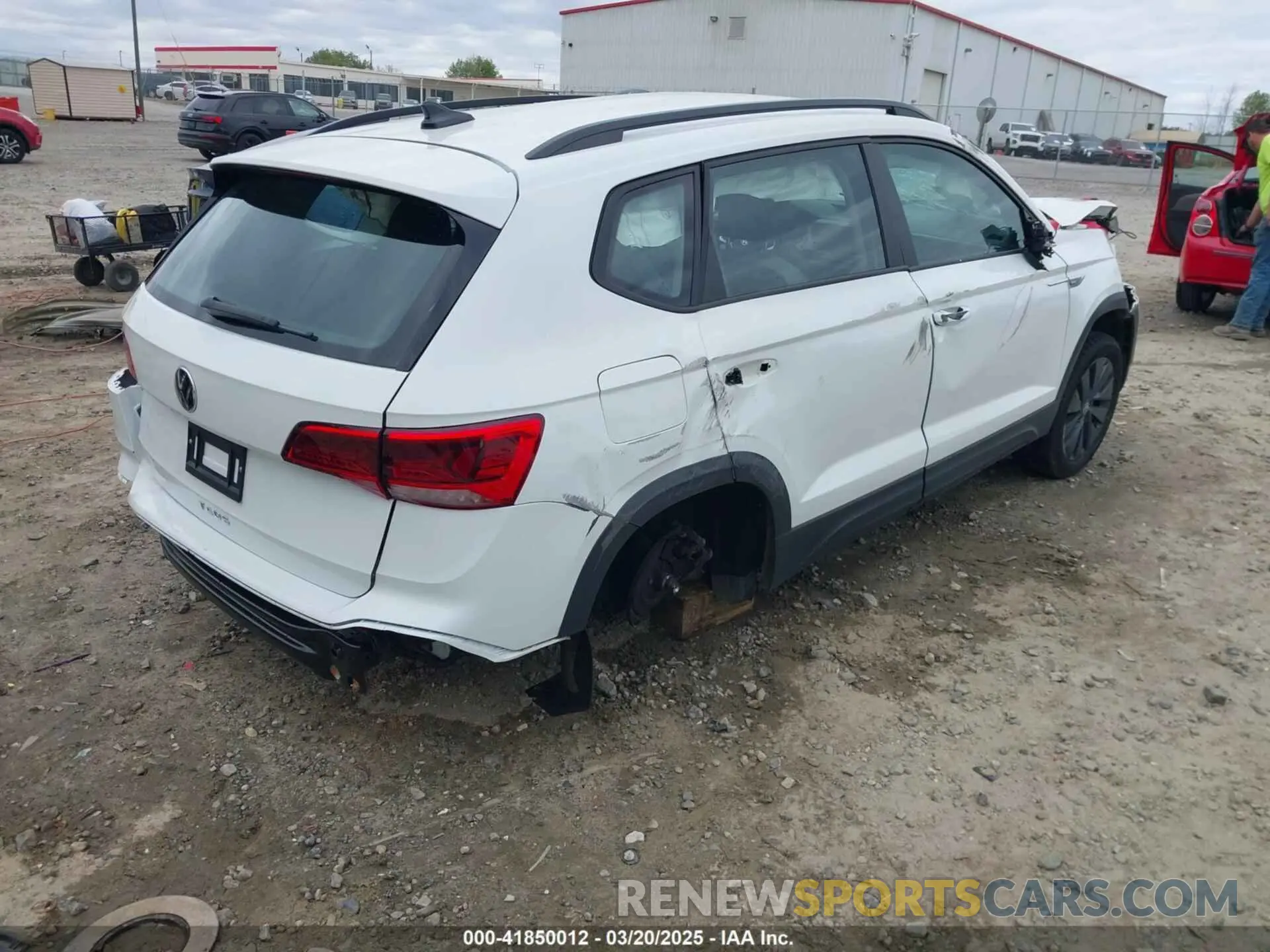 4 Photograph of a damaged car 3VVDX7B26PM338533 VOLKSWAGEN TAOS 2023