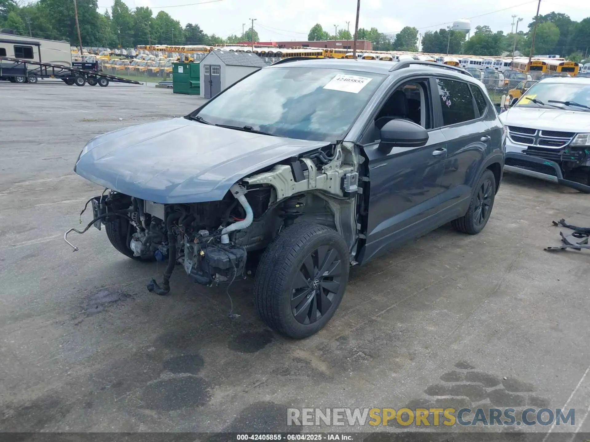 2 Photograph of a damaged car 3VVDX7B27PM330621 VOLKSWAGEN TAOS 2023