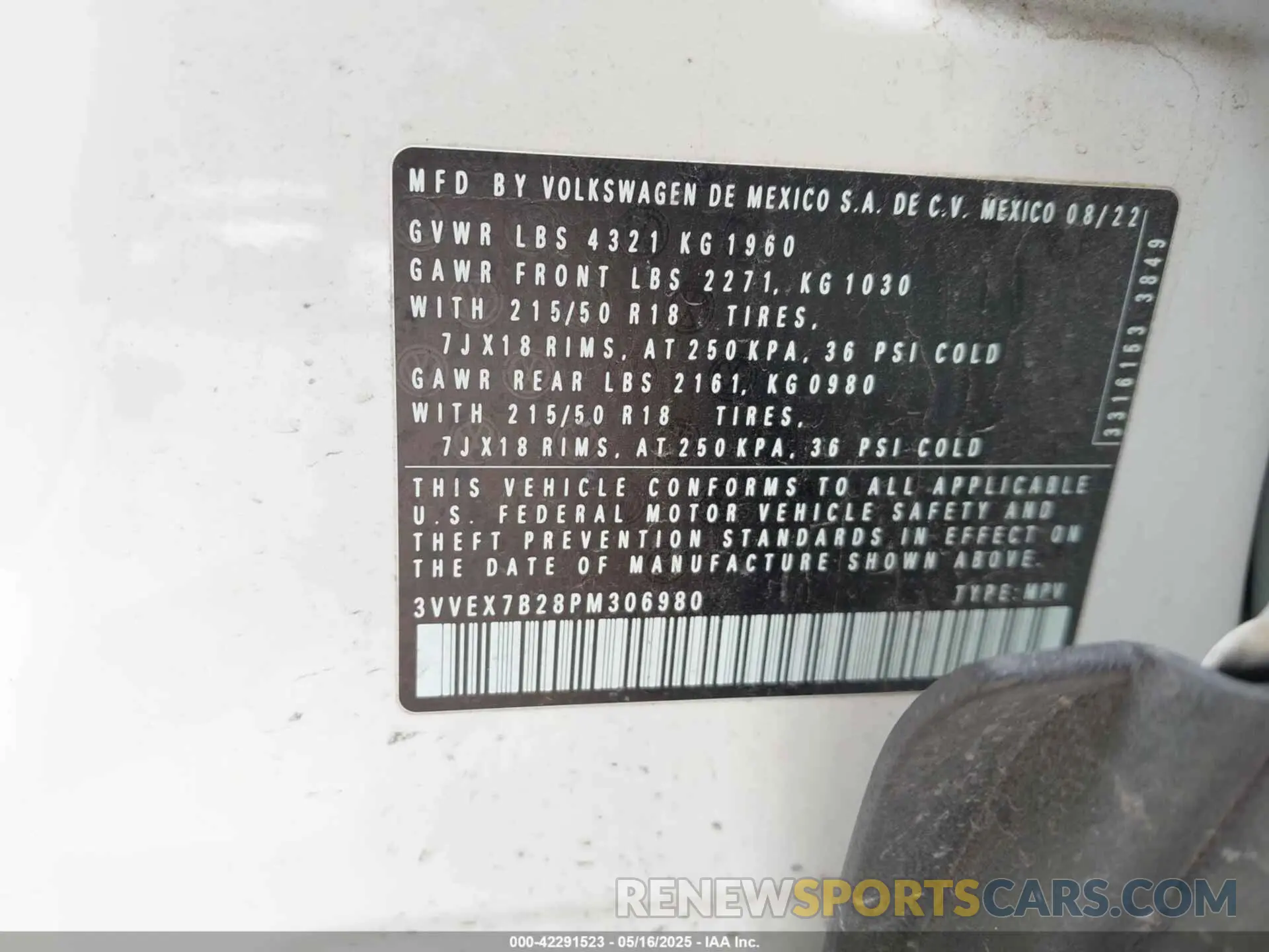 9 Photograph of a damaged car 3VVEX7B28PM306980 VOLKSWAGEN TAOS 2023