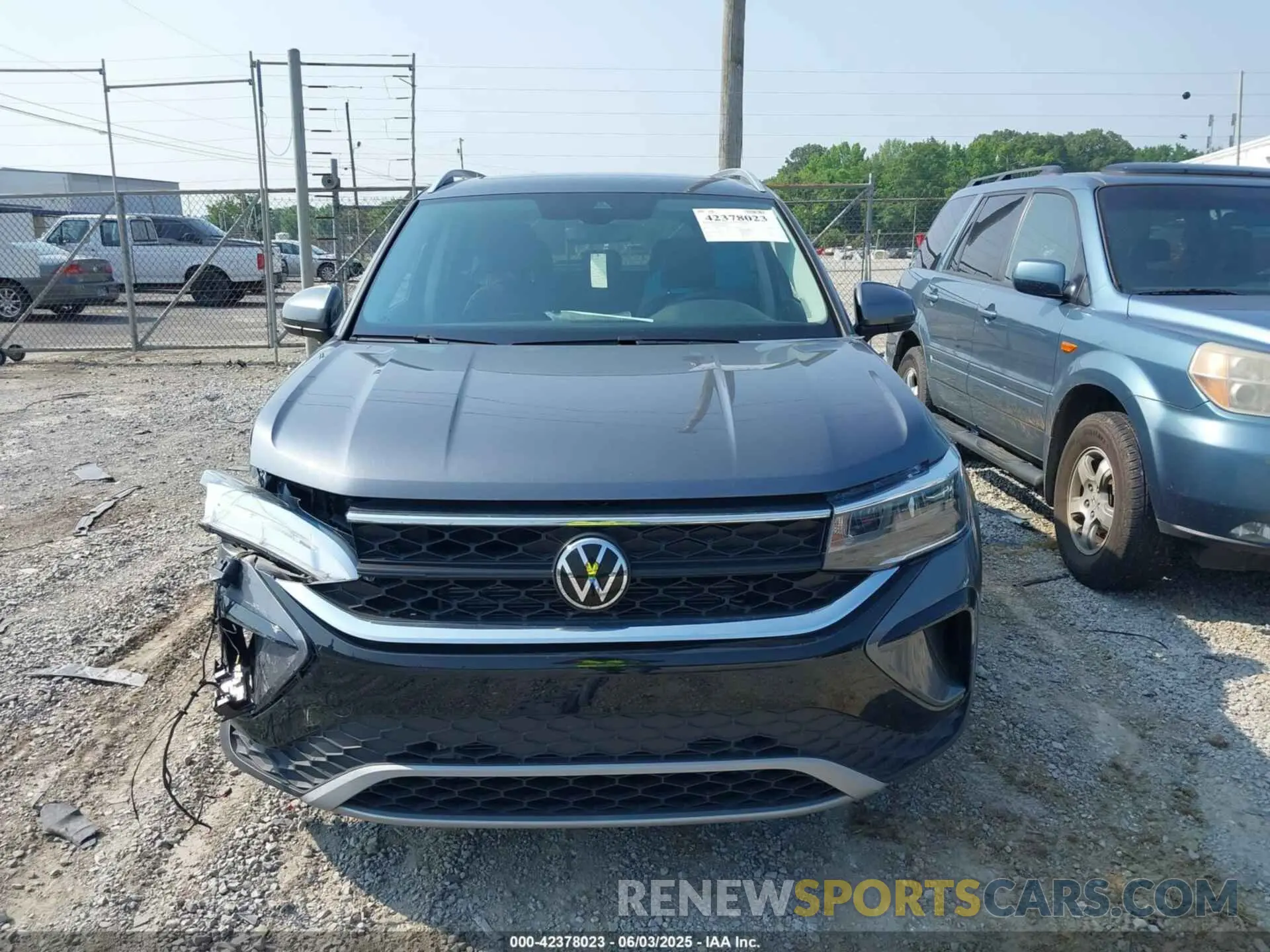 12 Photograph of a damaged car 3VVEX7B28PM349683 VOLKSWAGEN TAOS 2023