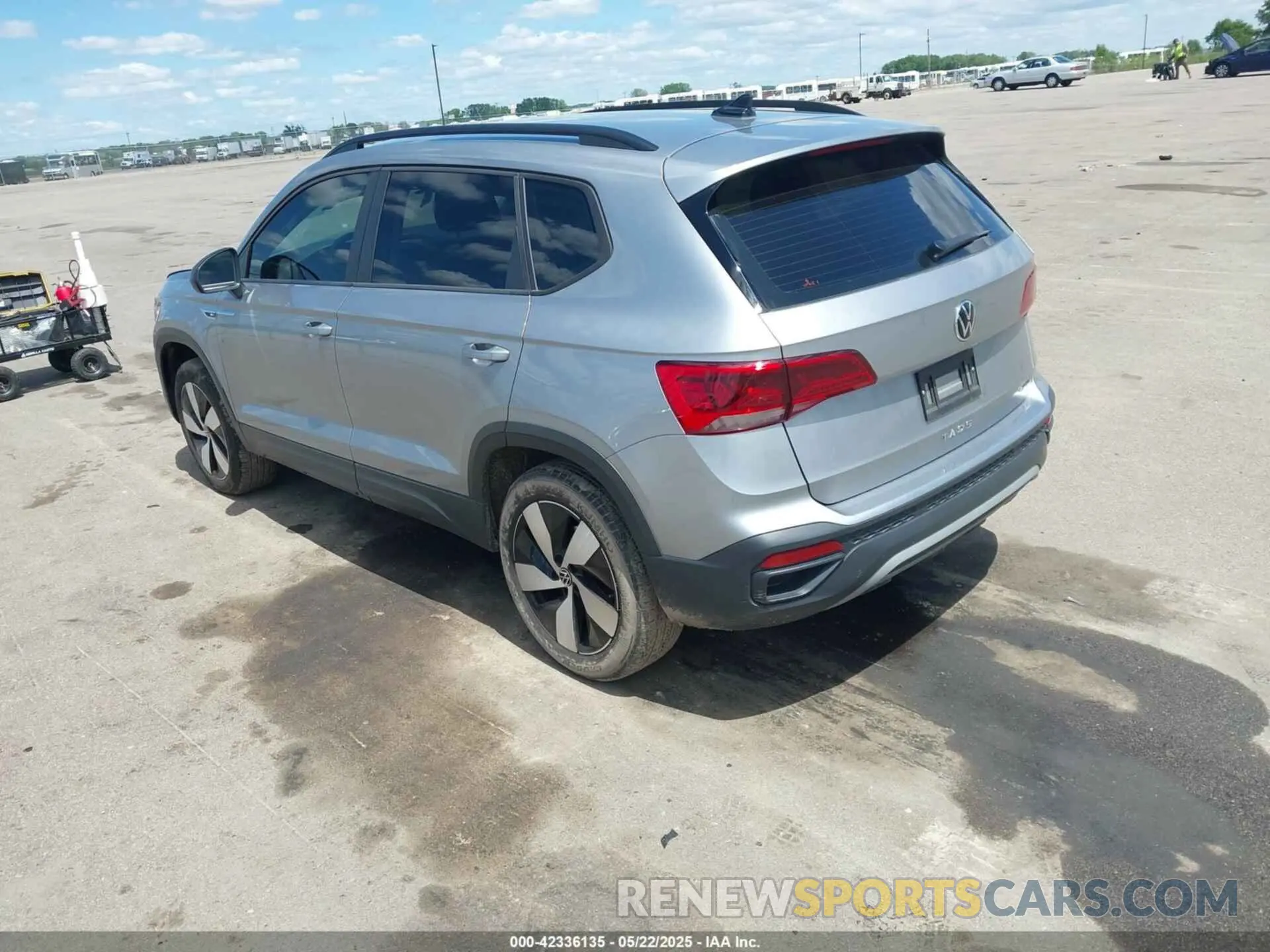 3 Photograph of a damaged car 3VVMX7B20PM363301 VOLKSWAGEN TAOS 2023