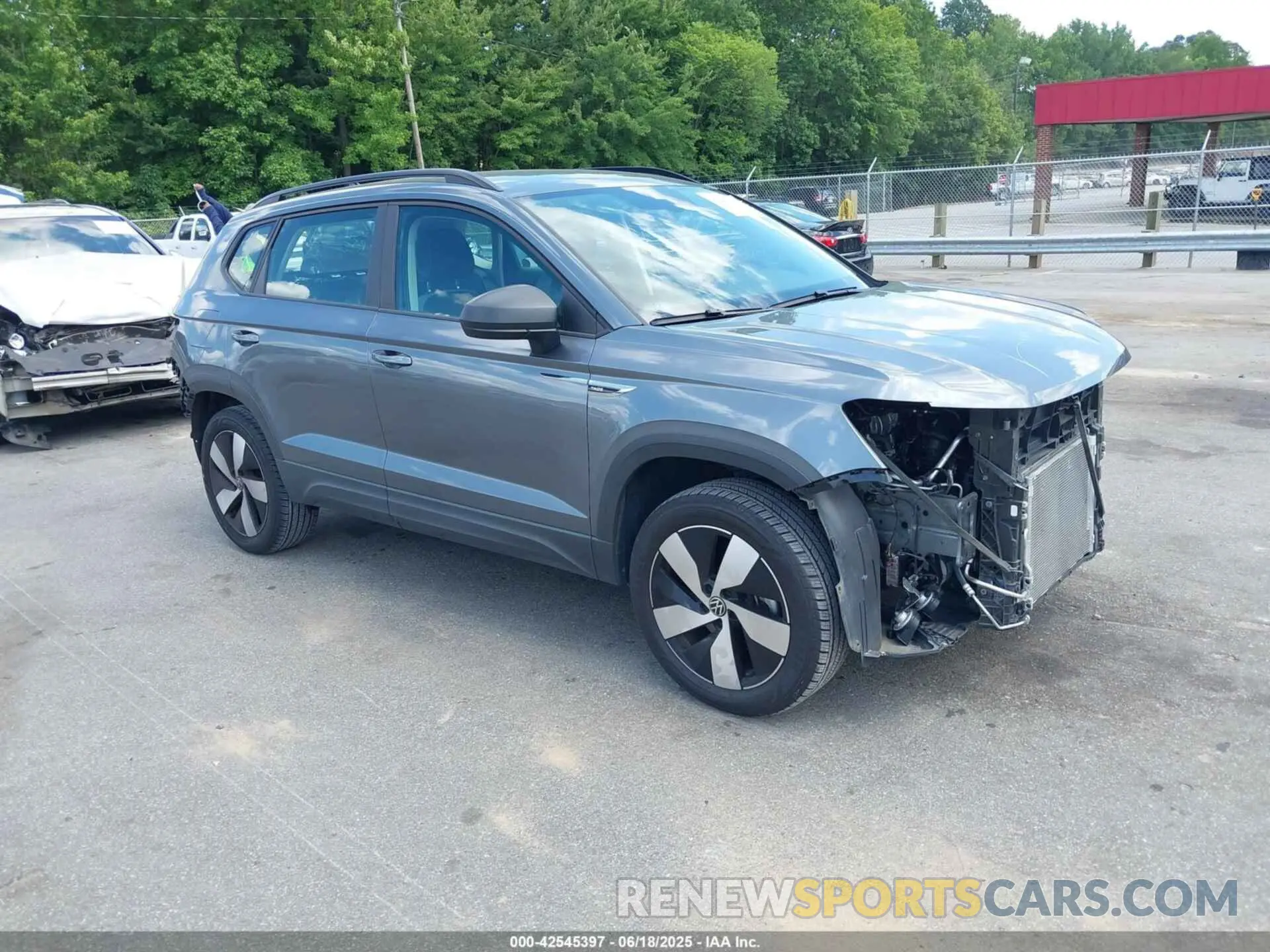 1 Photograph of a damaged car 3VVMX7B24PM356965 VOLKSWAGEN TAOS 2023