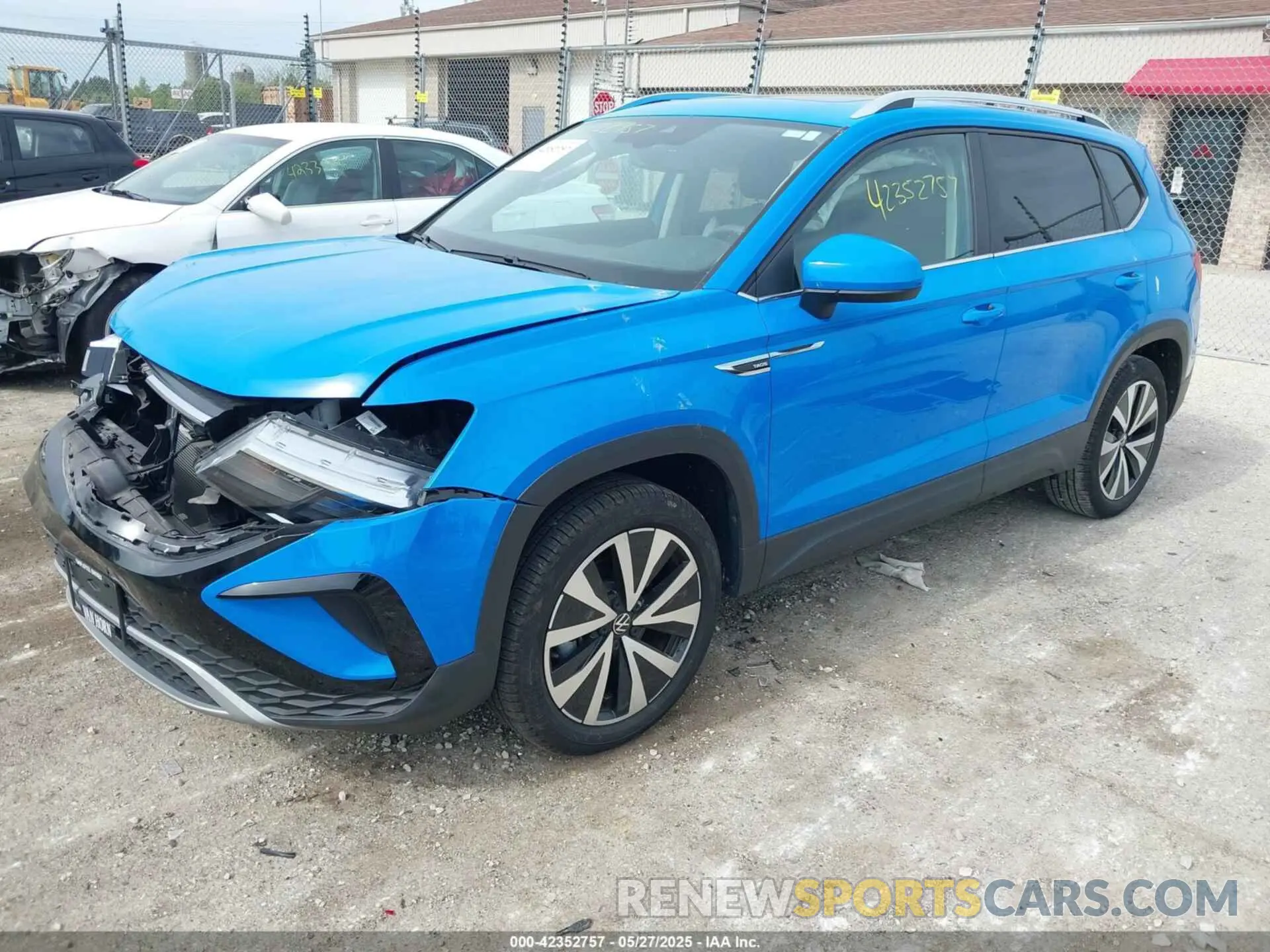 2 Photograph of a damaged car 3VVNX7B26PM312776 VOLKSWAGEN TAOS 2023