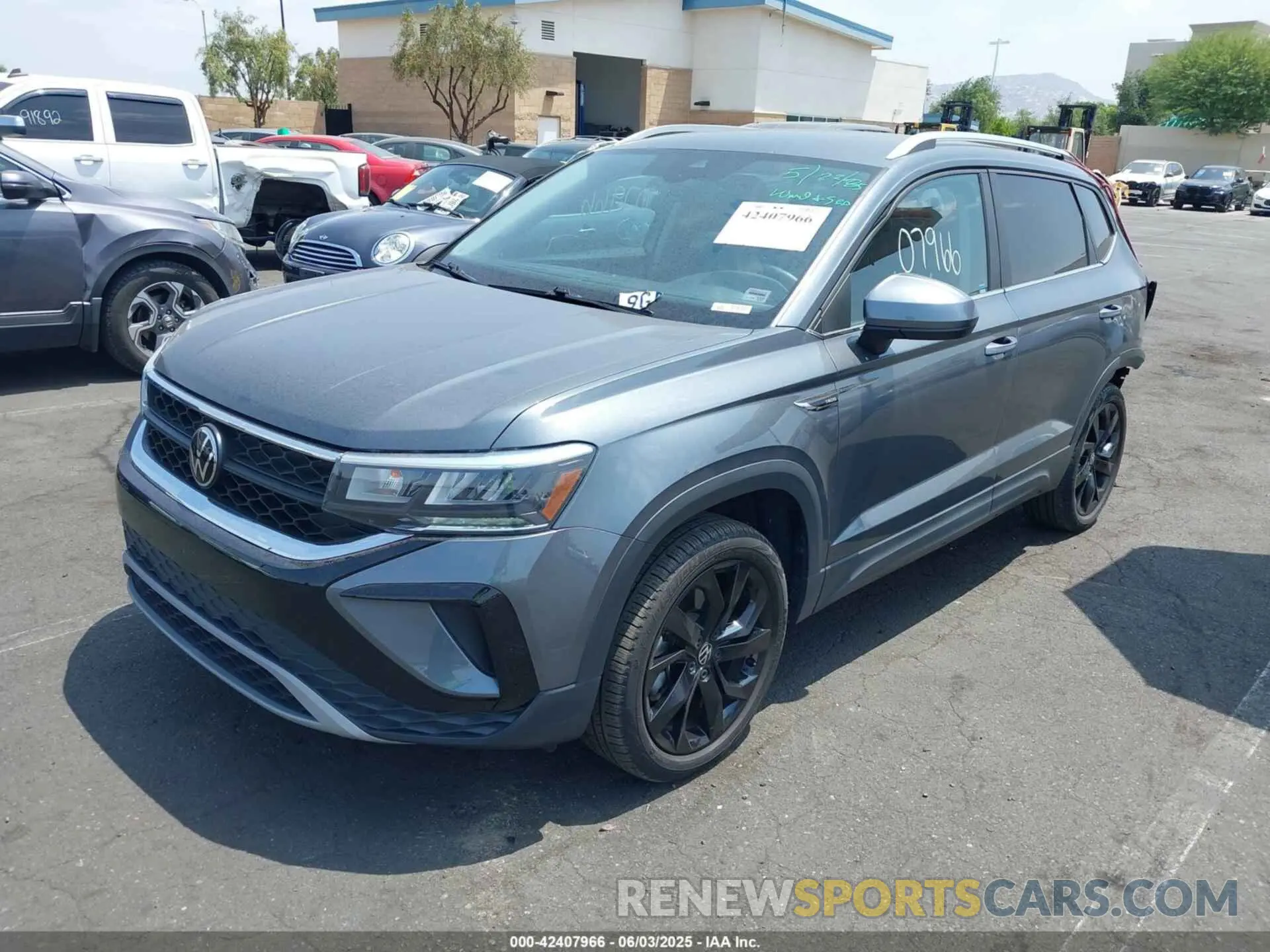 2 Photograph of a damaged car 3VVSX7B29PM333639 VOLKSWAGEN TAOS 2023