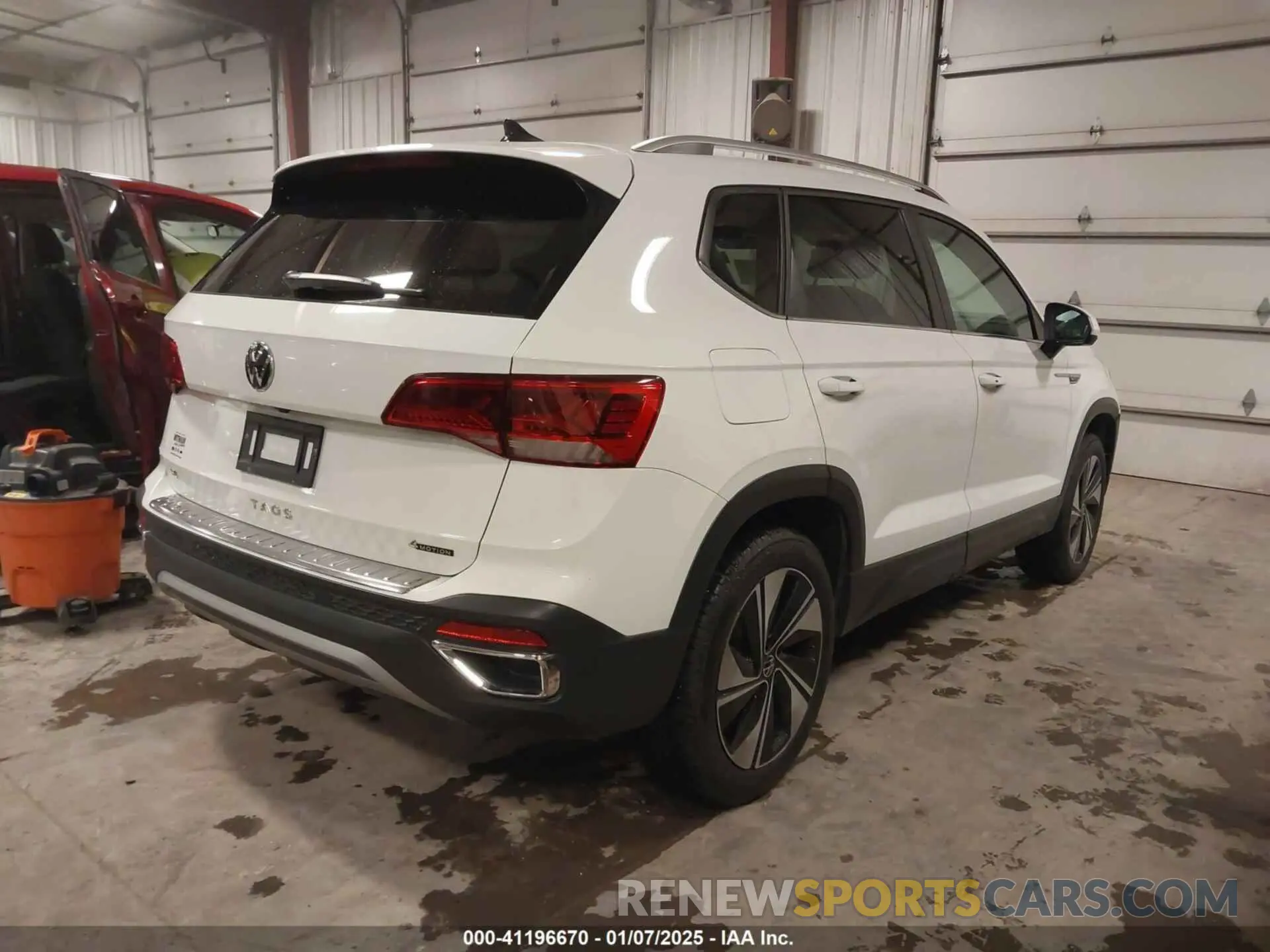 4 Photograph of a damaged car 3VVVX7B20PM373721 VOLKSWAGEN TAOS 2023
