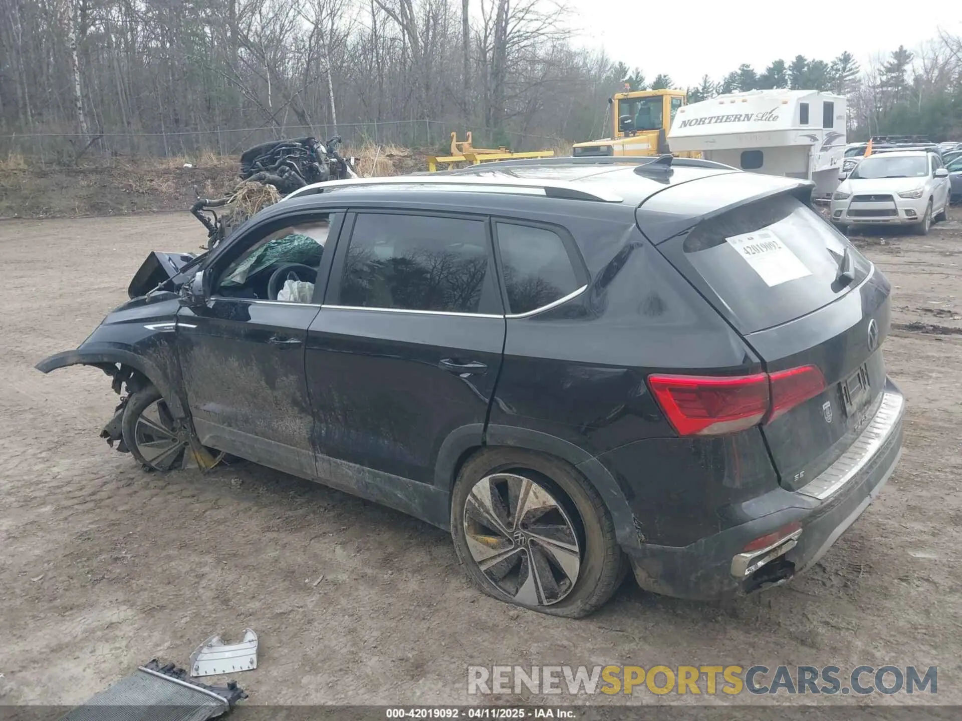 3 Photograph of a damaged car 3VVVX7B28PM360103 VOLKSWAGEN TAOS 2023