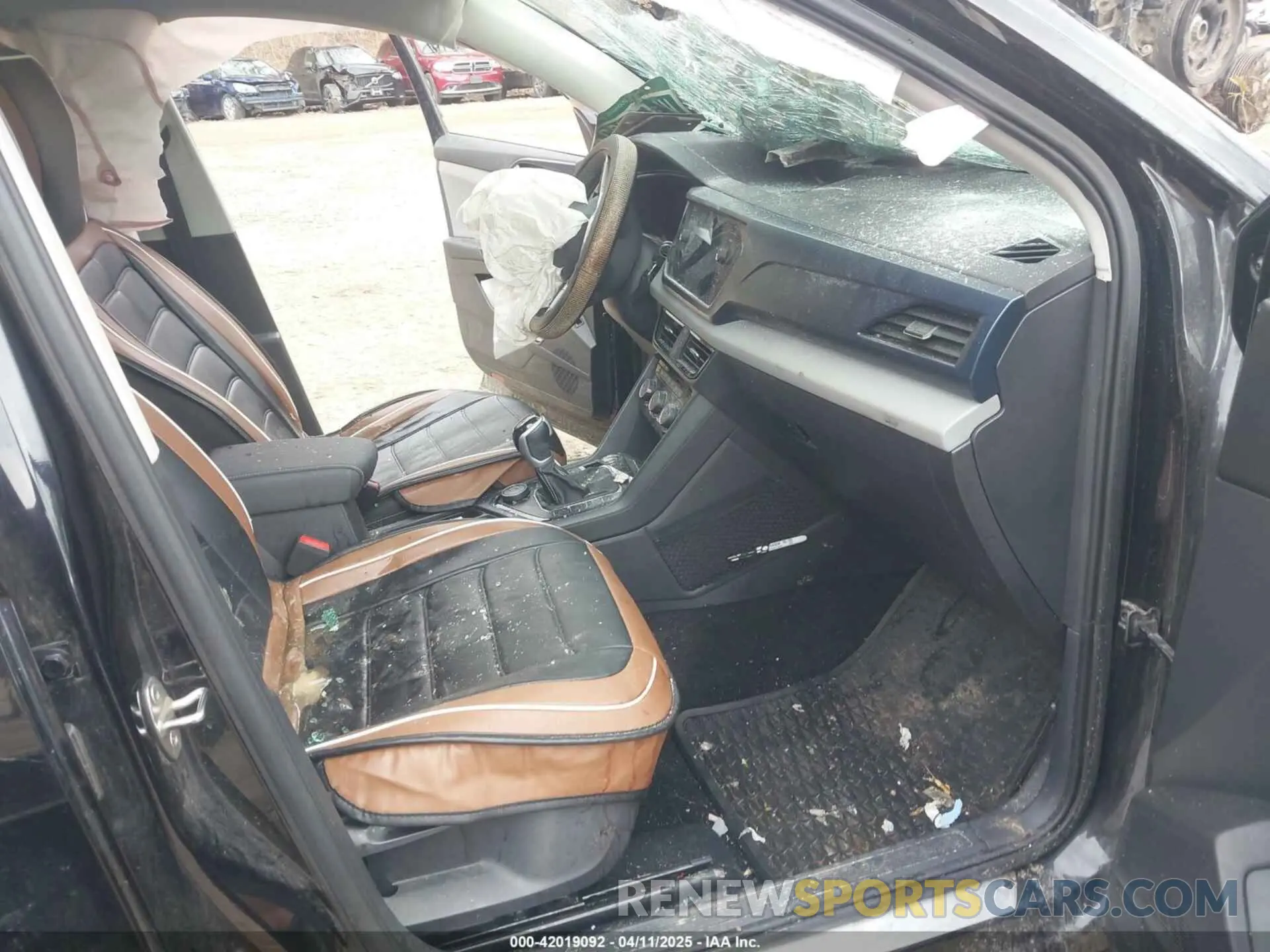 5 Photograph of a damaged car 3VVVX7B28PM360103 VOLKSWAGEN TAOS 2023