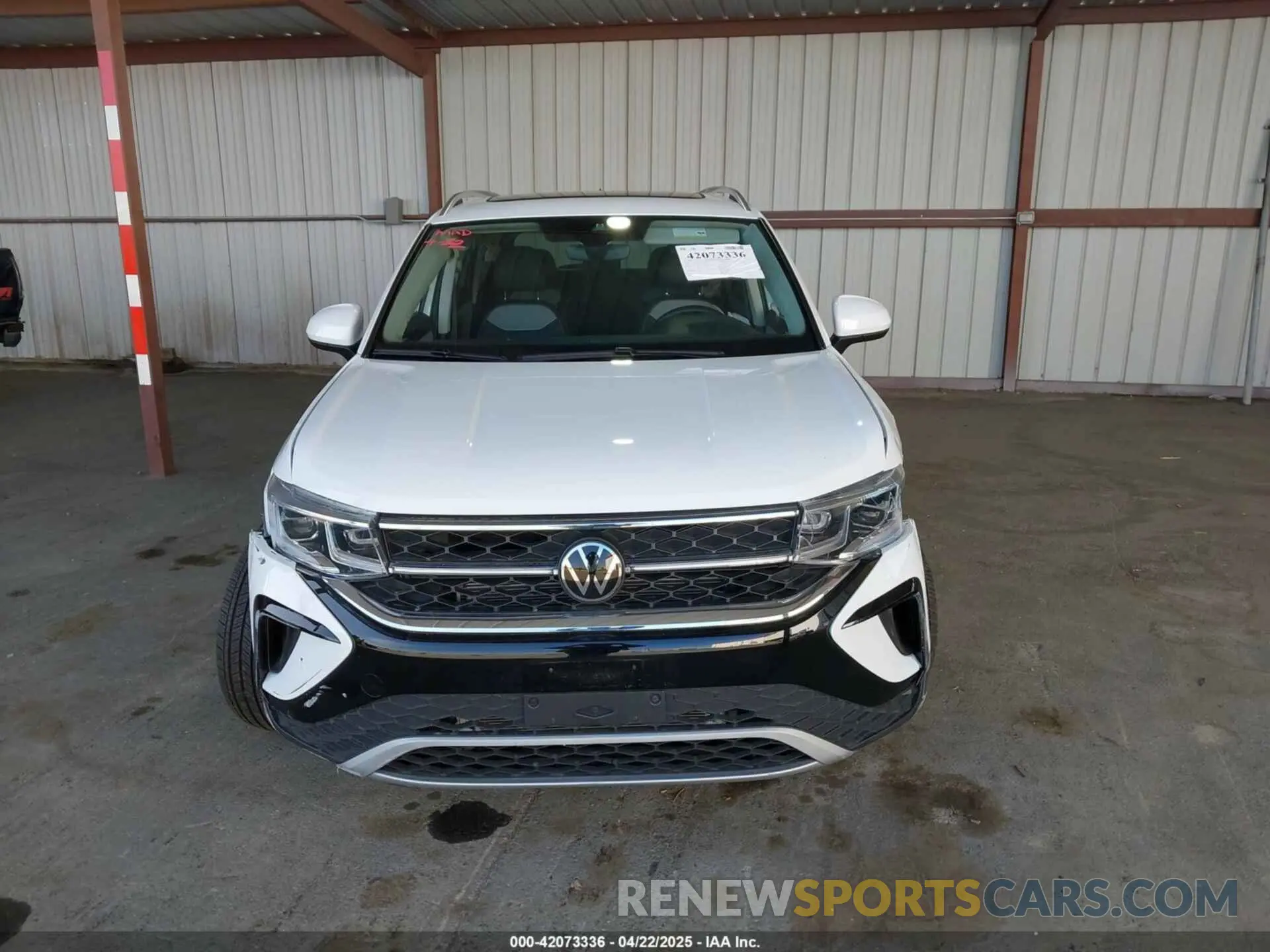 12 Photograph of a damaged car 3VV4X7B27RM081773 VOLKSWAGEN TAOS 2024