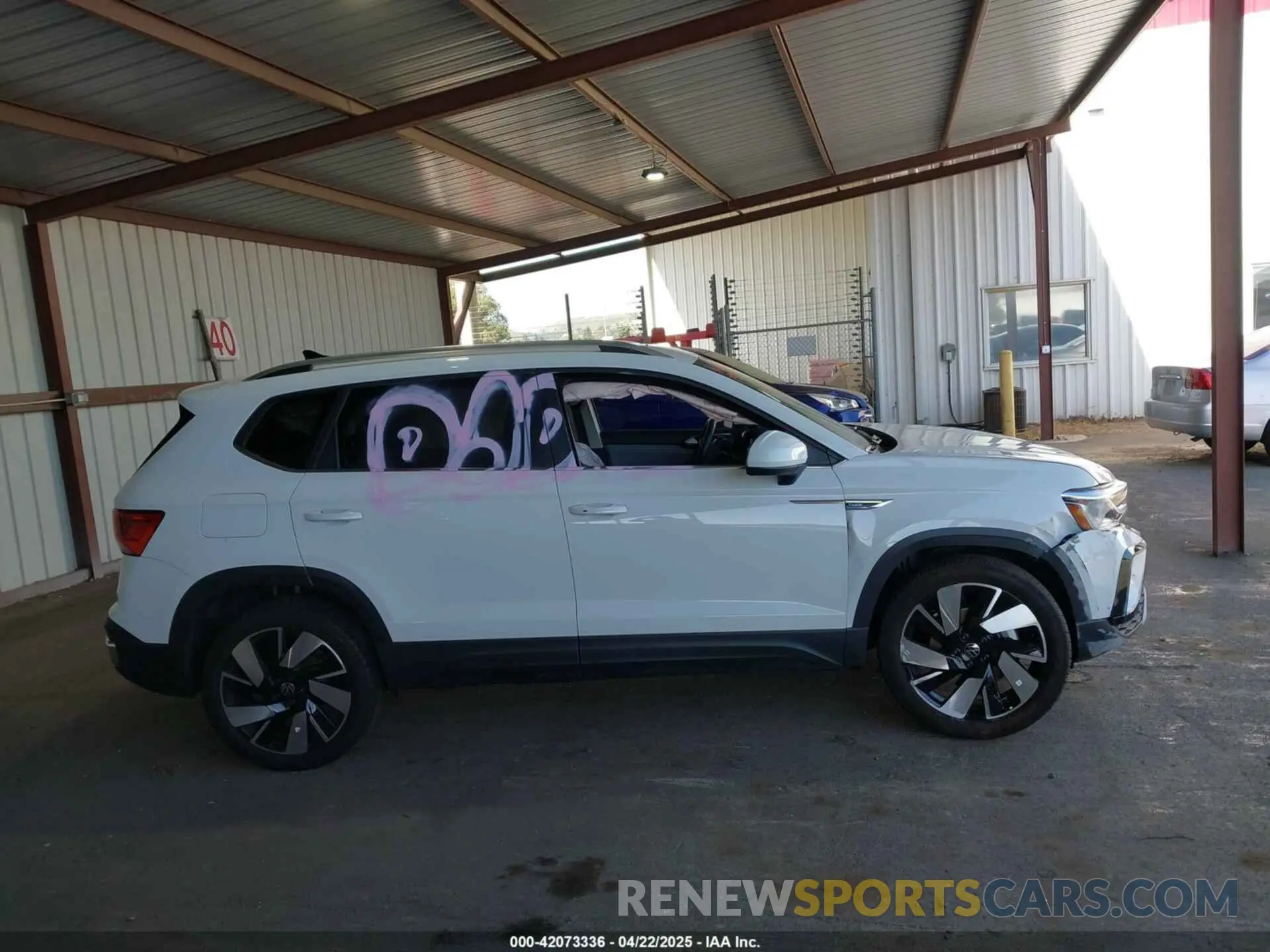 13 Photograph of a damaged car 3VV4X7B27RM081773 VOLKSWAGEN TAOS 2024