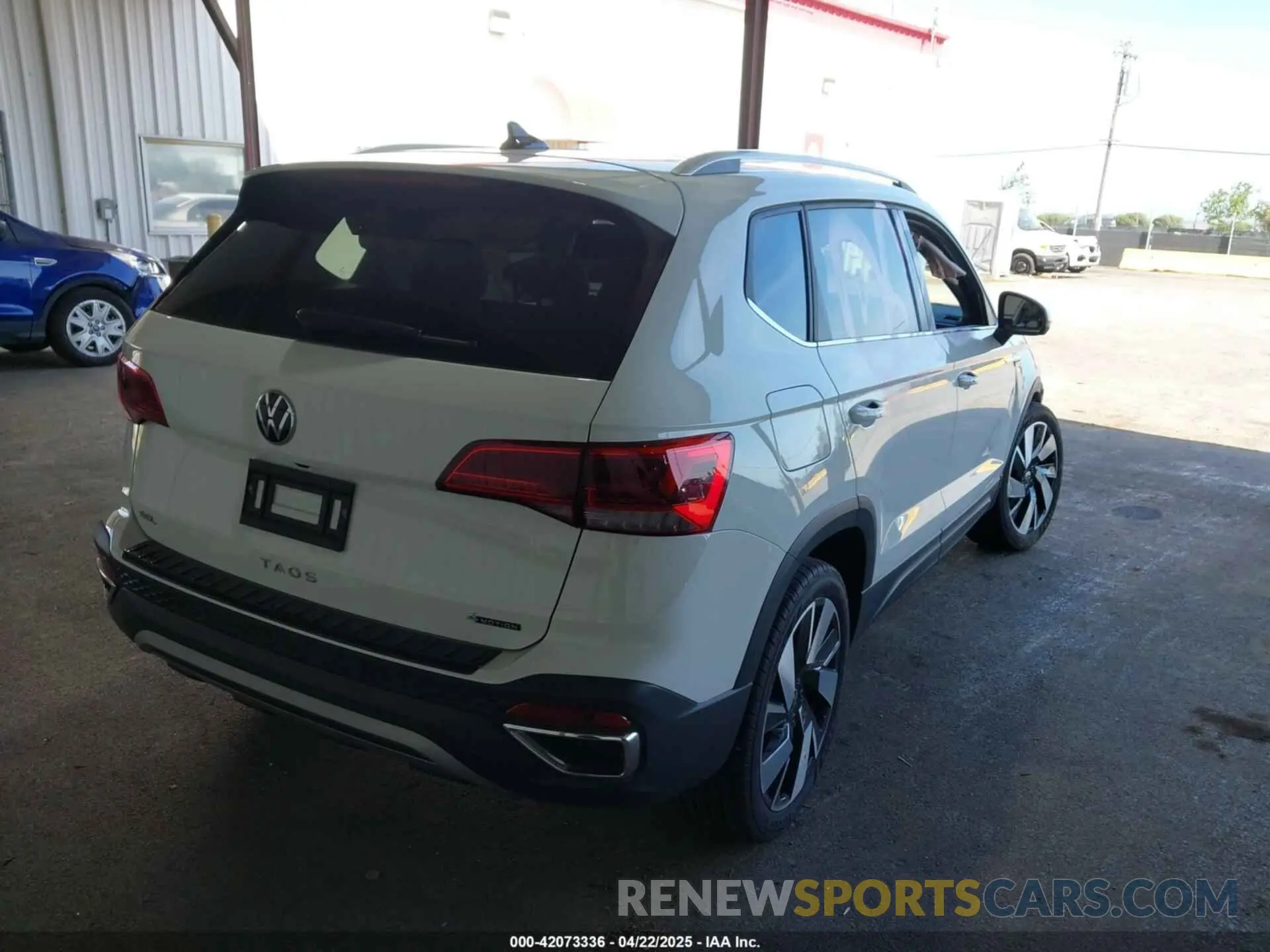 4 Photograph of a damaged car 3VV4X7B27RM081773 VOLKSWAGEN TAOS 2024