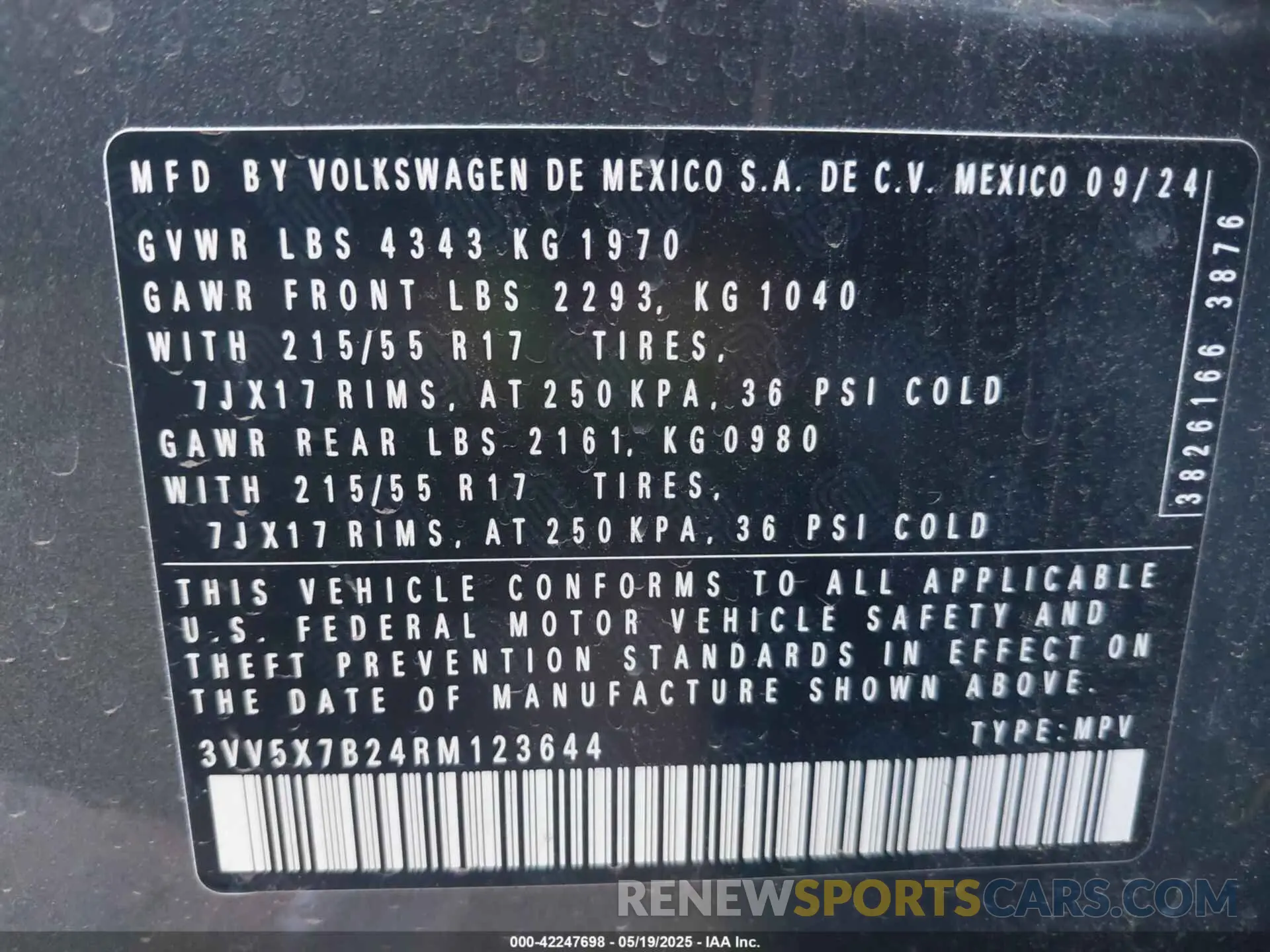 9 Photograph of a damaged car 3VV5X7B24RM123644 VOLKSWAGEN TAOS 2024