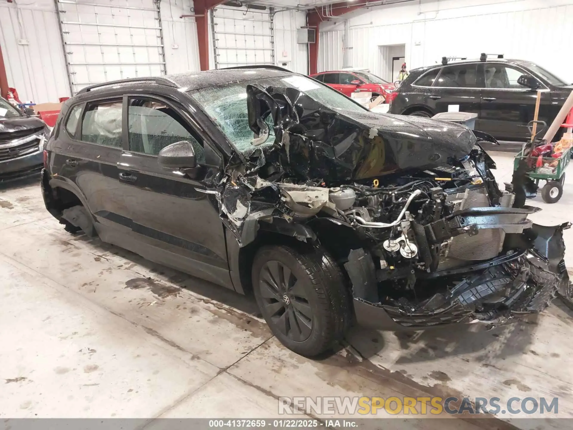 1 Photograph of a damaged car 3VV5X7B28RM077686 VOLKSWAGEN TAOS 2024