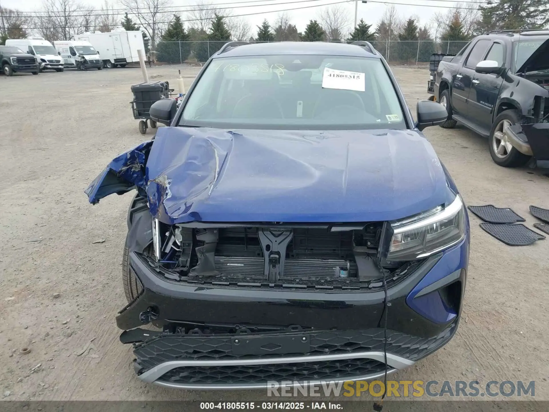 12 Photograph of a damaged car 3VV5X7B29RM102241 VOLKSWAGEN TAOS 2024