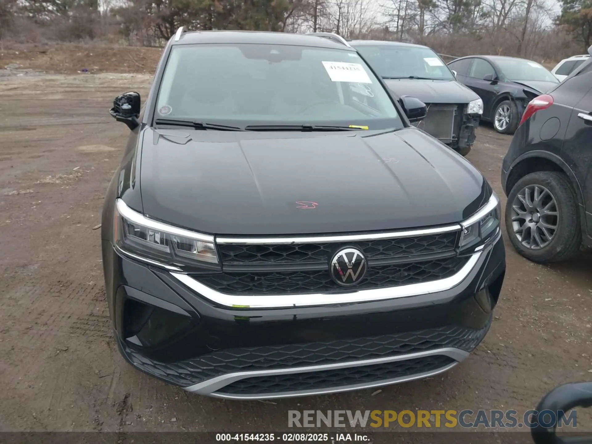 12 Photograph of a damaged car 3VVEX7B21RM077979 VOLKSWAGEN TAOS 2024
