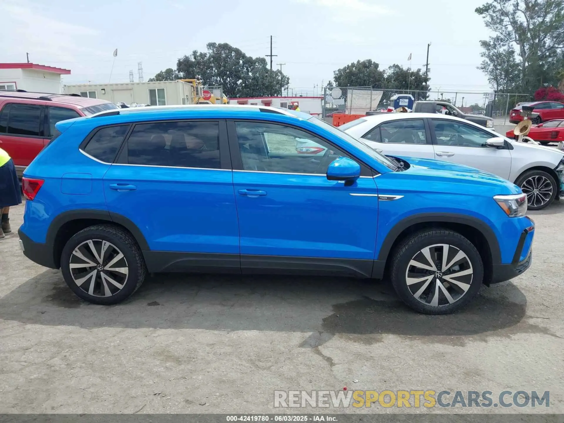 13 Photograph of a damaged car 3VVEX7B22RM000201 VOLKSWAGEN TAOS 2024