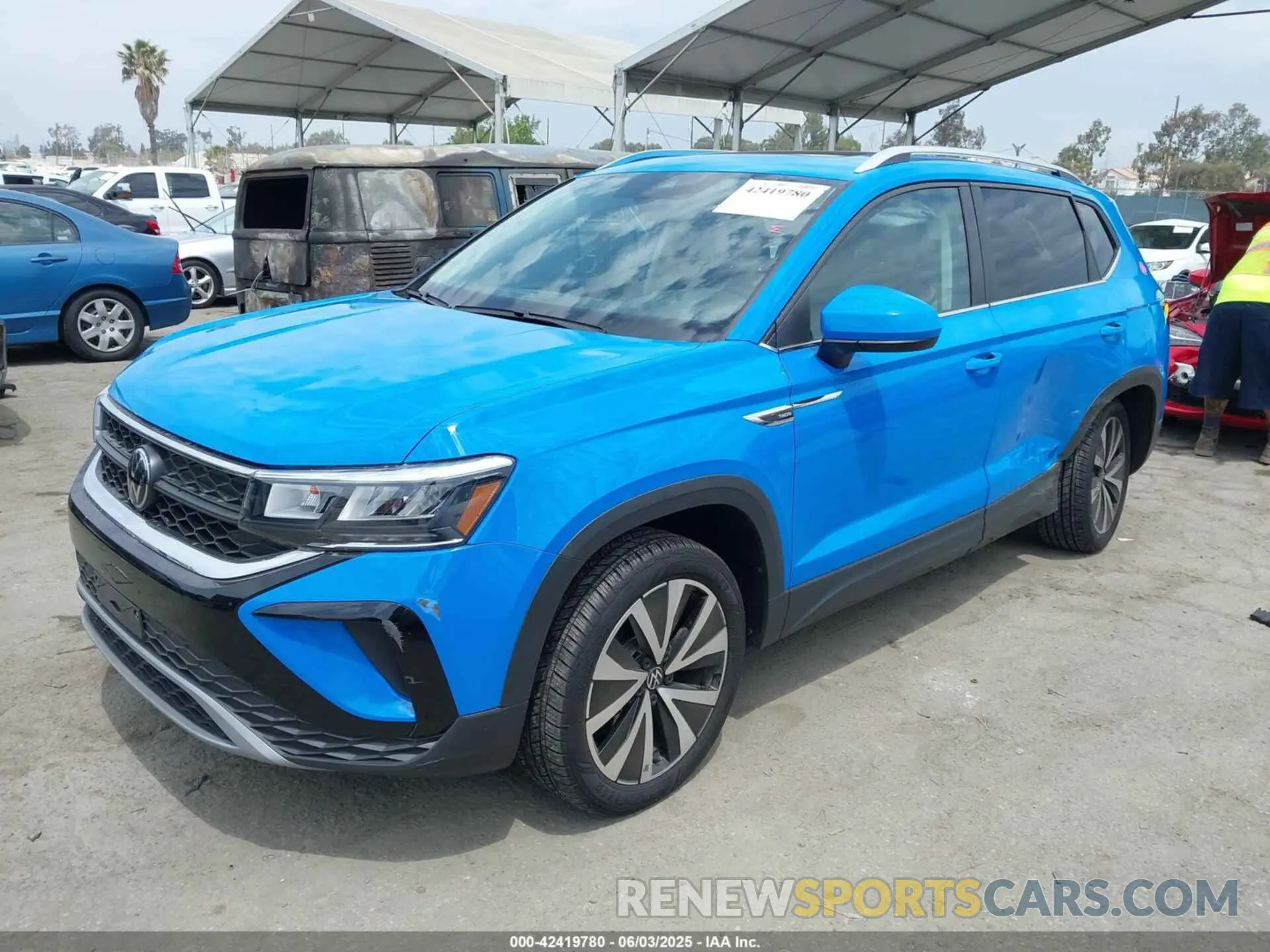 2 Photograph of a damaged car 3VVEX7B22RM000201 VOLKSWAGEN TAOS 2024