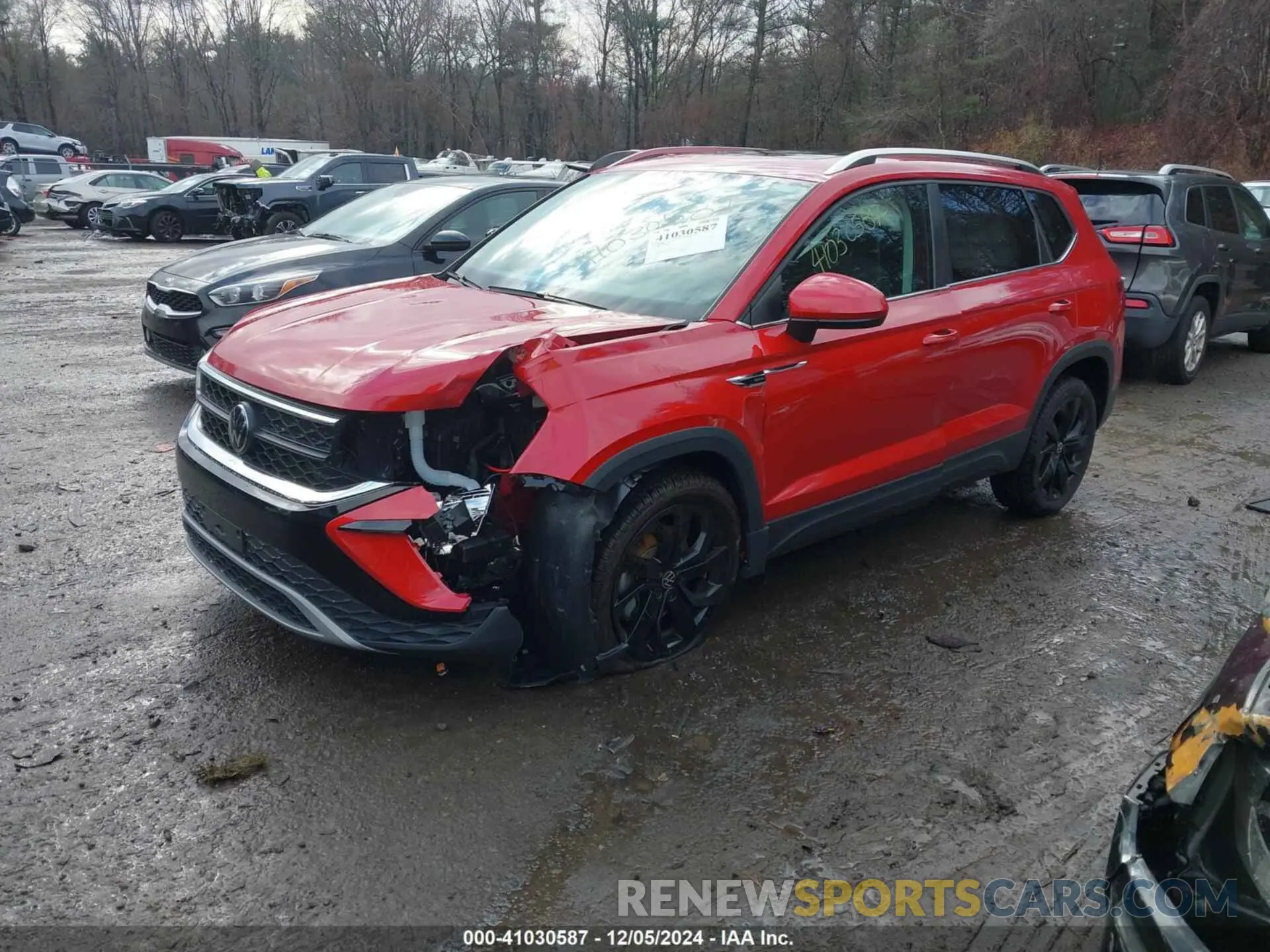 2 Photograph of a damaged car 3VVEX7B25RM010219 VOLKSWAGEN TAOS 2024