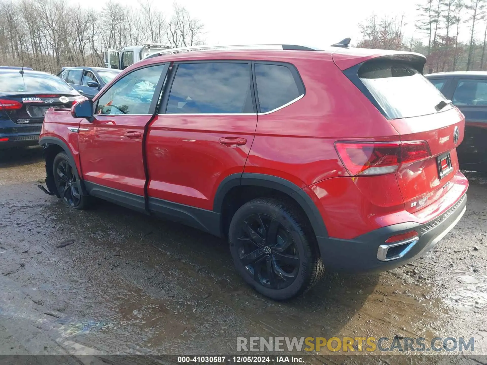 3 Photograph of a damaged car 3VVEX7B25RM010219 VOLKSWAGEN TAOS 2024