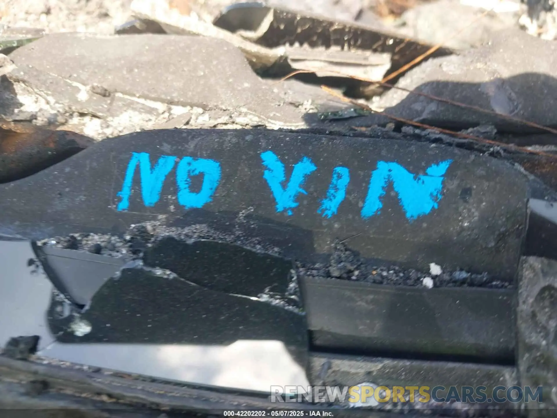 9 Photograph of a damaged car 3VVEX7B25RM056343 VOLKSWAGEN TAOS 2024