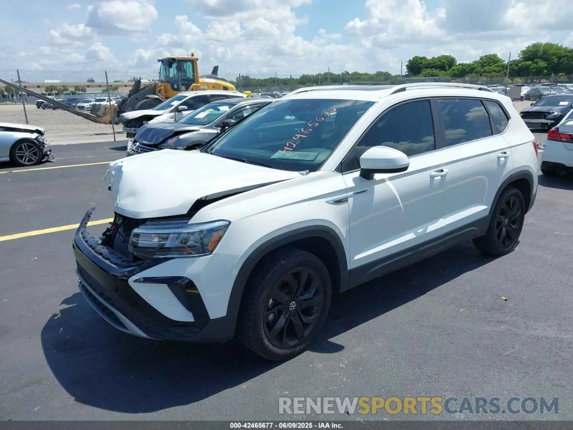 2 Photograph of a damaged car 3VVEX7B28RM056904 VOLKSWAGEN TAOS 2024