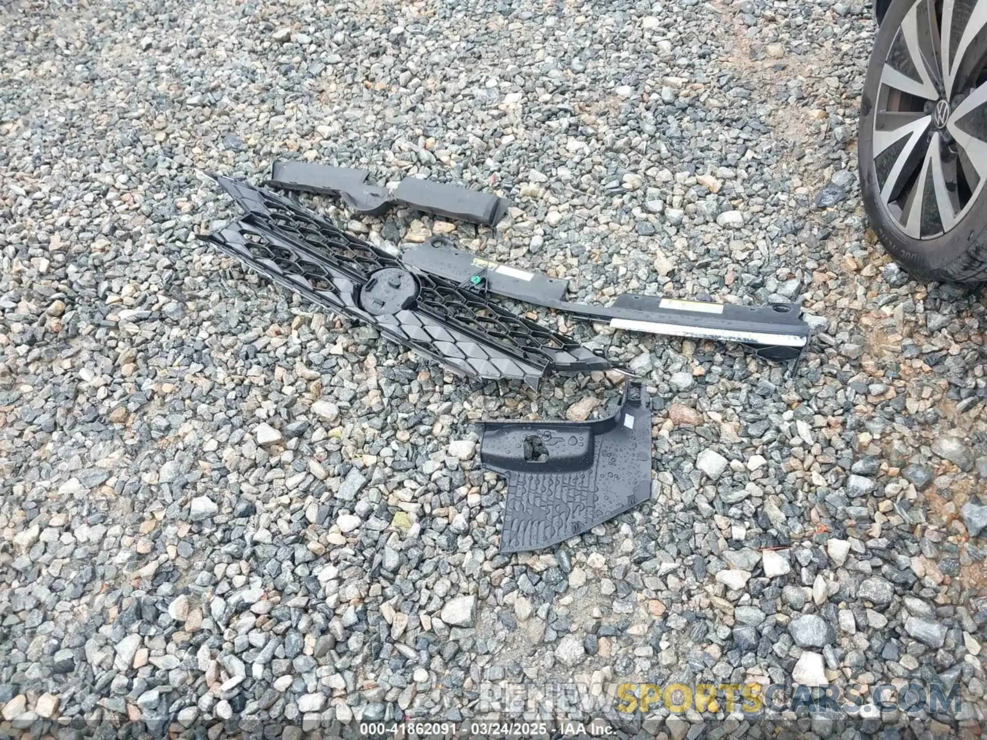 12 Photograph of a damaged car 3VVSX7B20RM017436 VOLKSWAGEN TAOS 2024