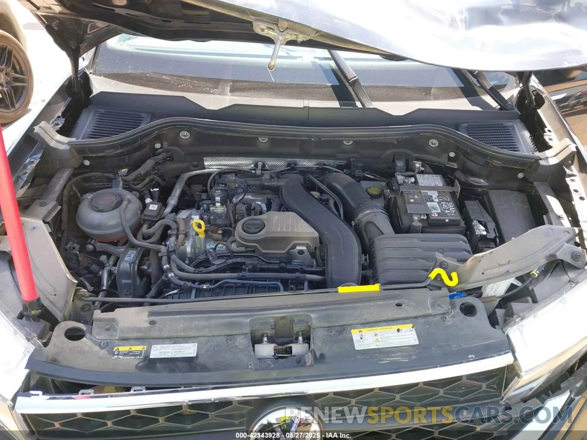 10 Photograph of a damaged car 3VVSX7B21RM114063 VOLKSWAGEN TAOS 2024