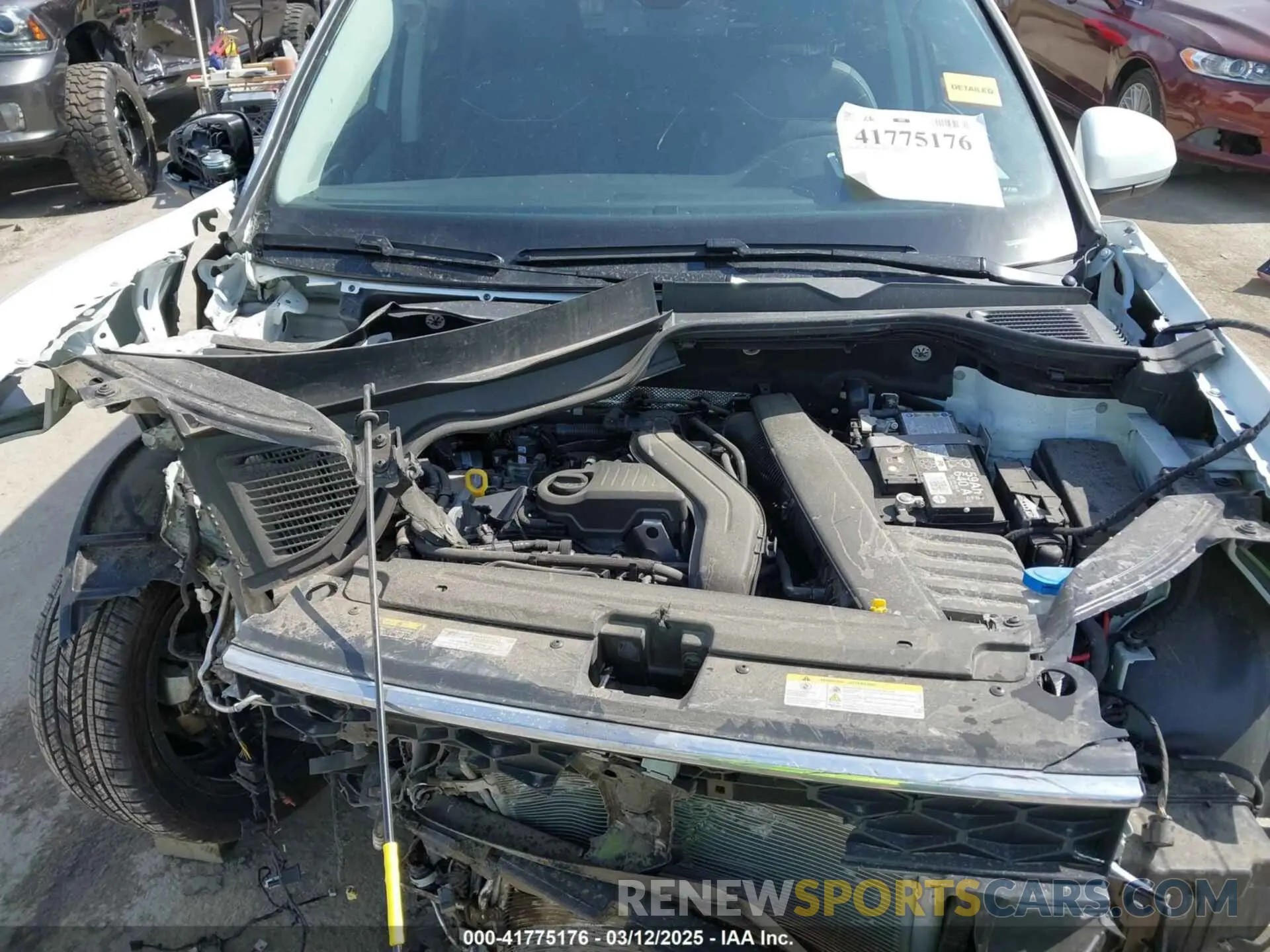 10 Photograph of a damaged car 3VVSX7B25RM071752 VOLKSWAGEN TAOS 2024