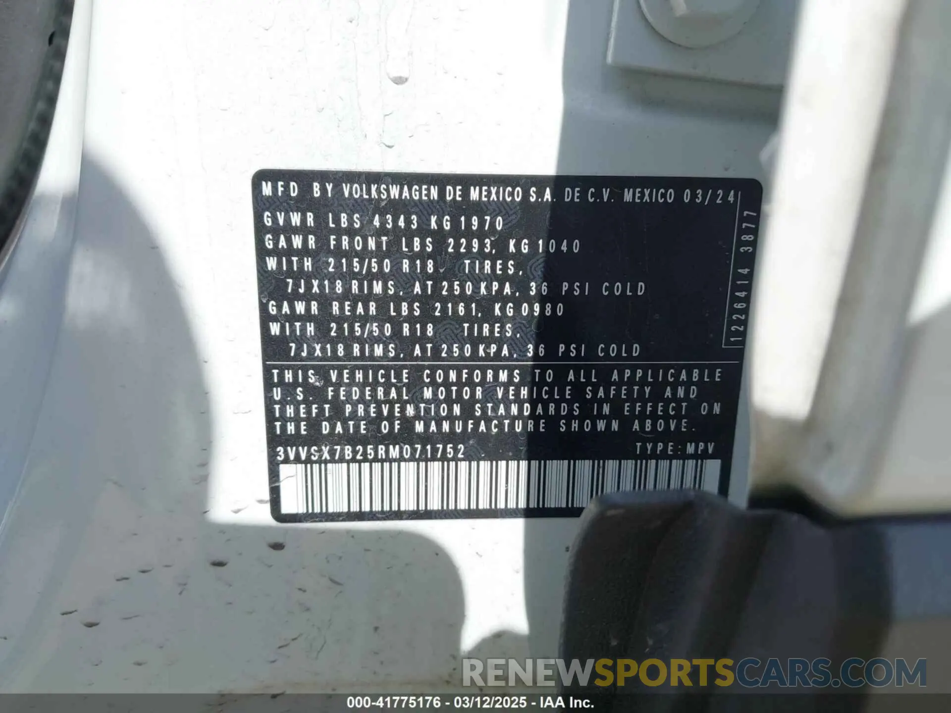 9 Photograph of a damaged car 3VVSX7B25RM071752 VOLKSWAGEN TAOS 2024