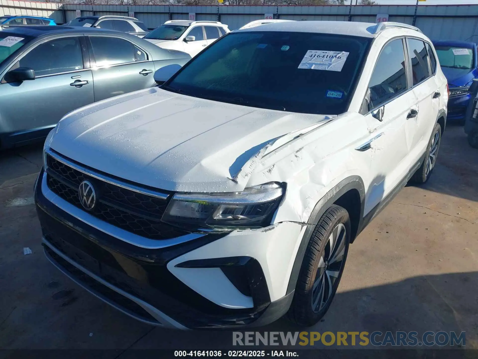 2 Photograph of a damaged car 3VVSX7B26RM056161 VOLKSWAGEN TAOS 2024