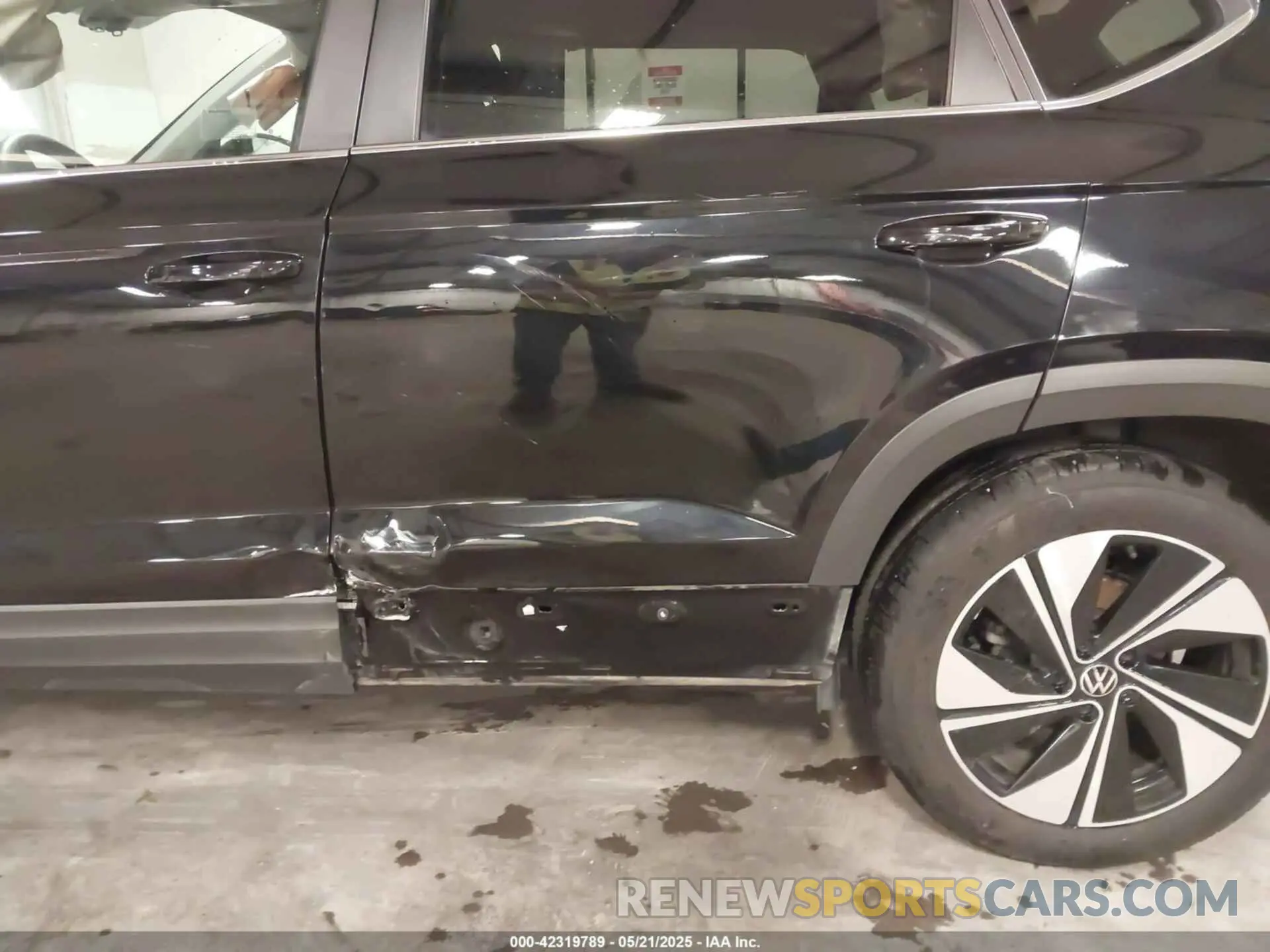 20 Photograph of a damaged car 3VVVX7B20RM047534 VOLKSWAGEN TAOS 2024