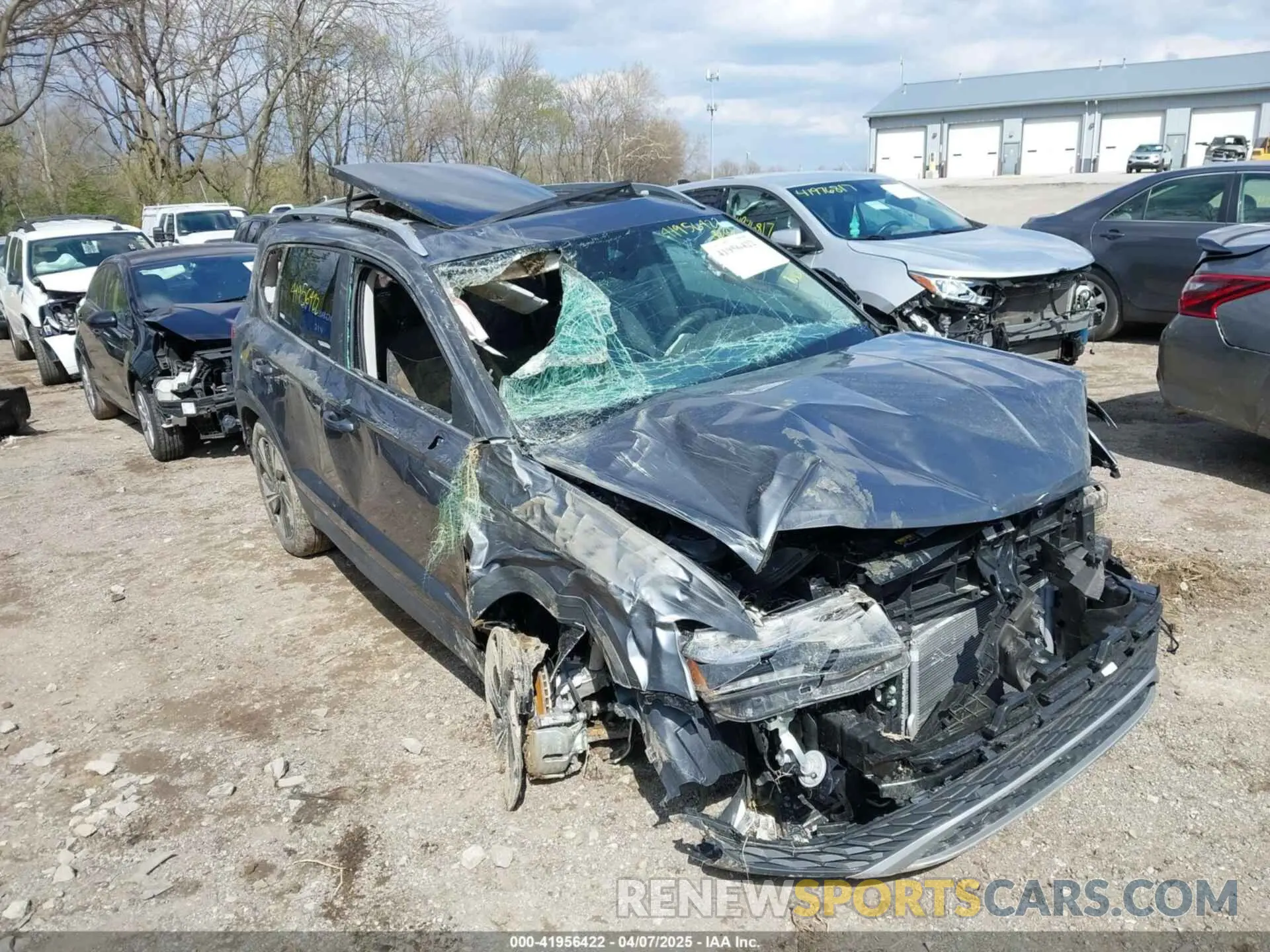 6 Photograph of a damaged car 3VVVX7B24RM034236 VOLKSWAGEN TAOS 2024