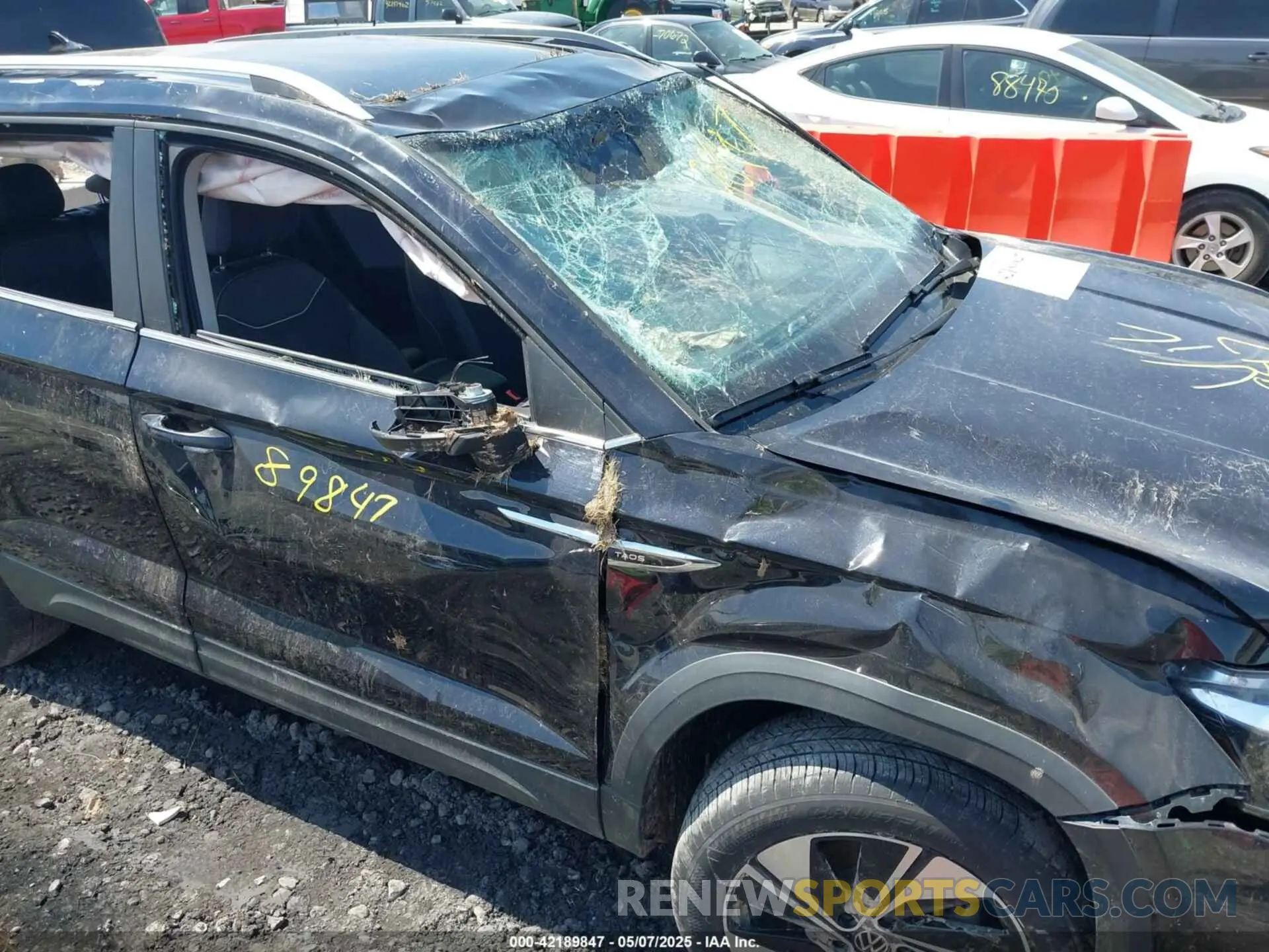 6 Photograph of a damaged car 3VVVX7B26RM052530 VOLKSWAGEN TAOS 2024