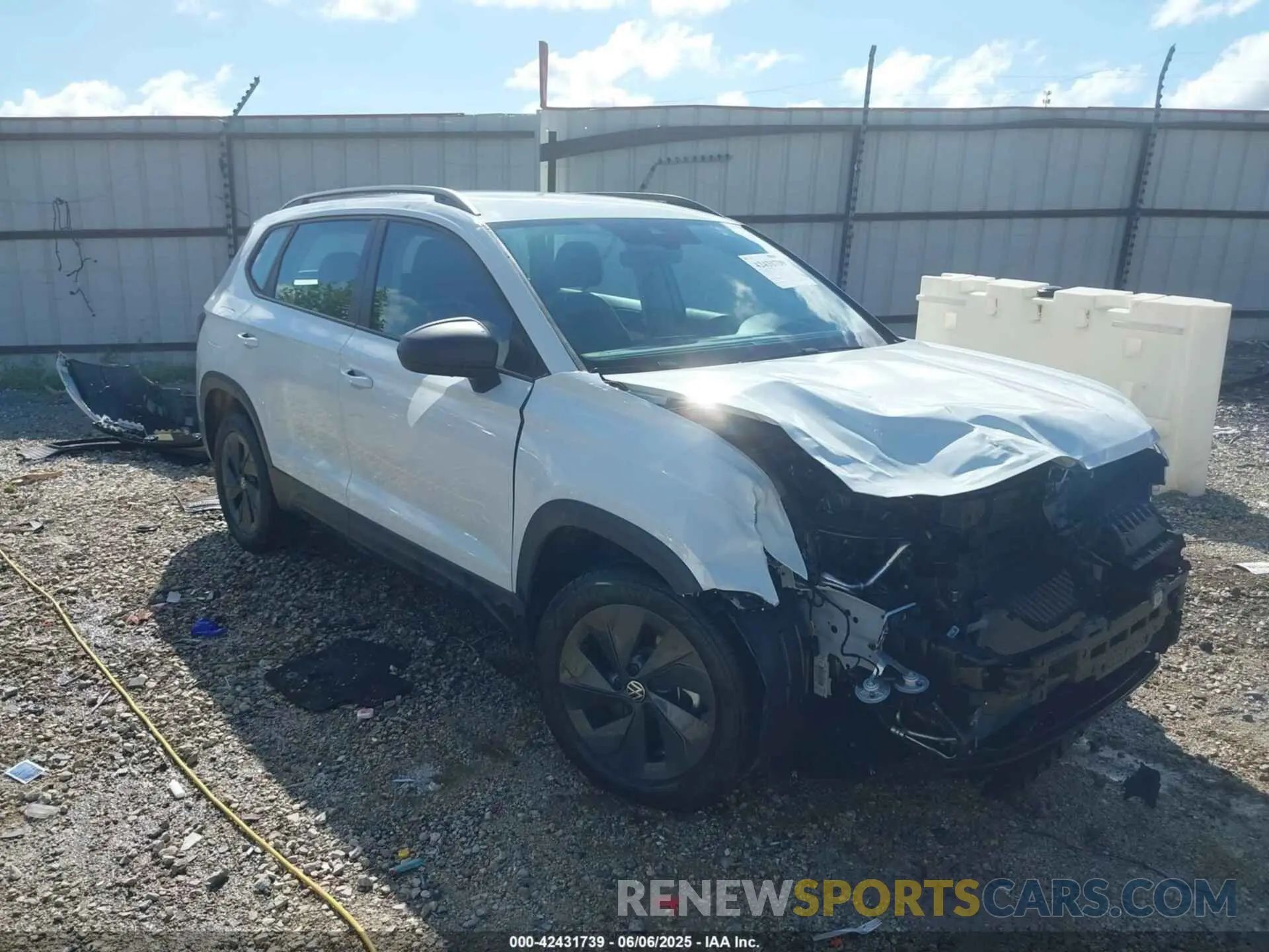 1 Photograph of a damaged car 3VV5C7B22SM014701 VOLKSWAGEN TAOS 2025