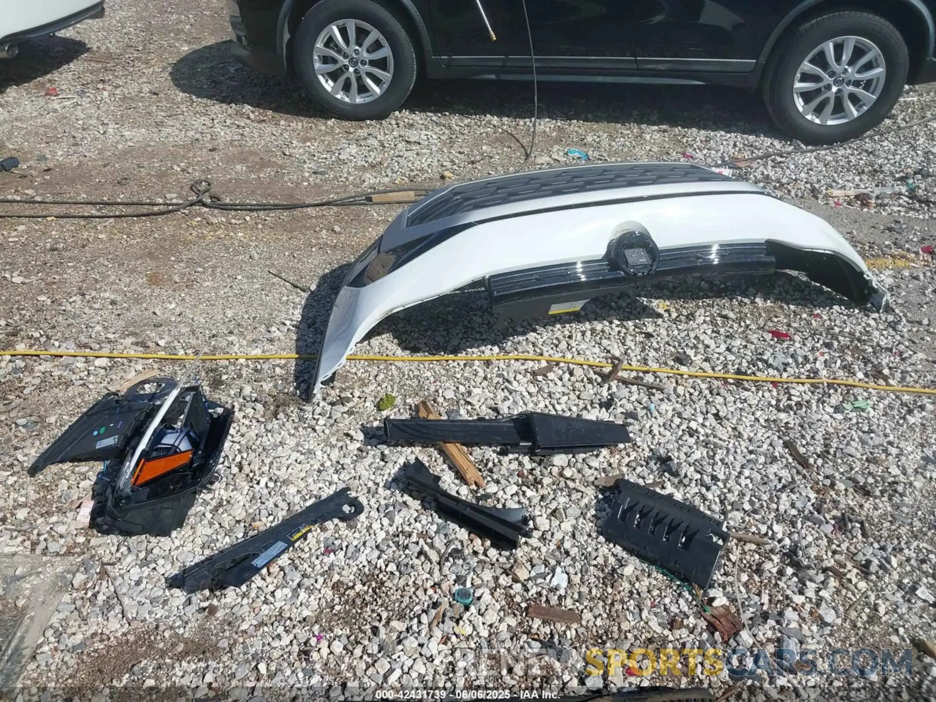 12 Photograph of a damaged car 3VV5C7B22SM014701 VOLKSWAGEN TAOS 2025