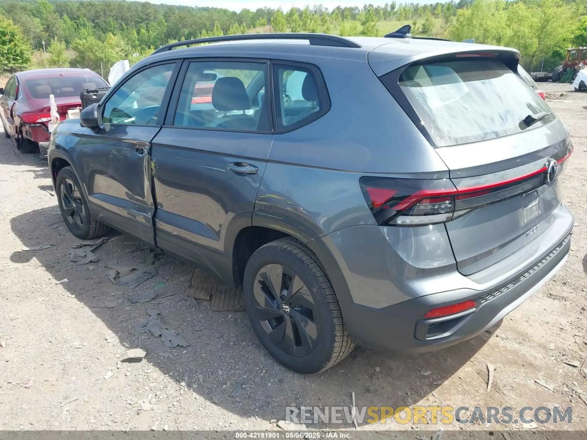 3 Photograph of a damaged car 3VV5C7B25SM030763 VOLKSWAGEN TAOS 2025