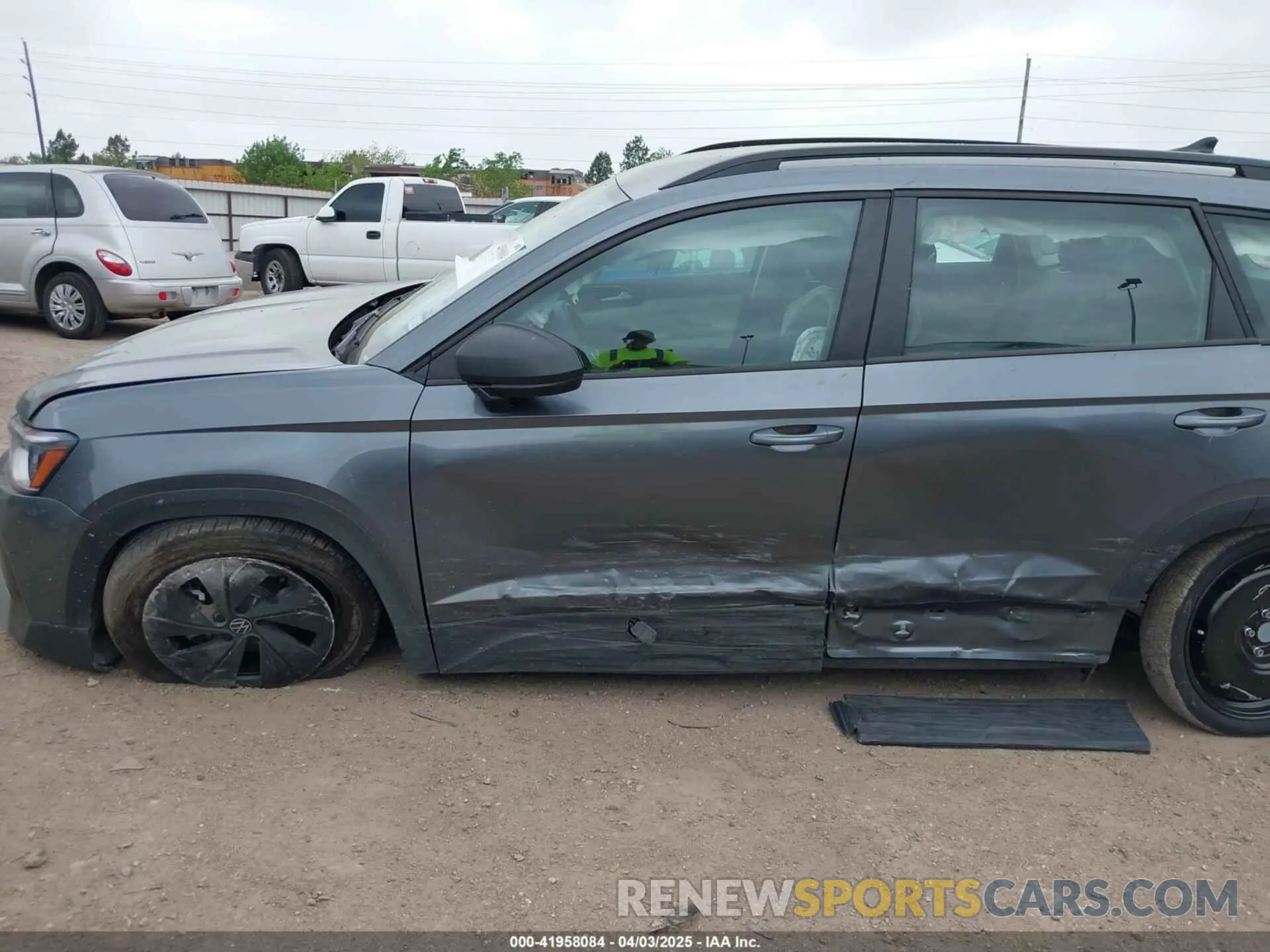 6 Photograph of a damaged car 3VV5C7B26SM009467 VOLKSWAGEN TAOS 2025
