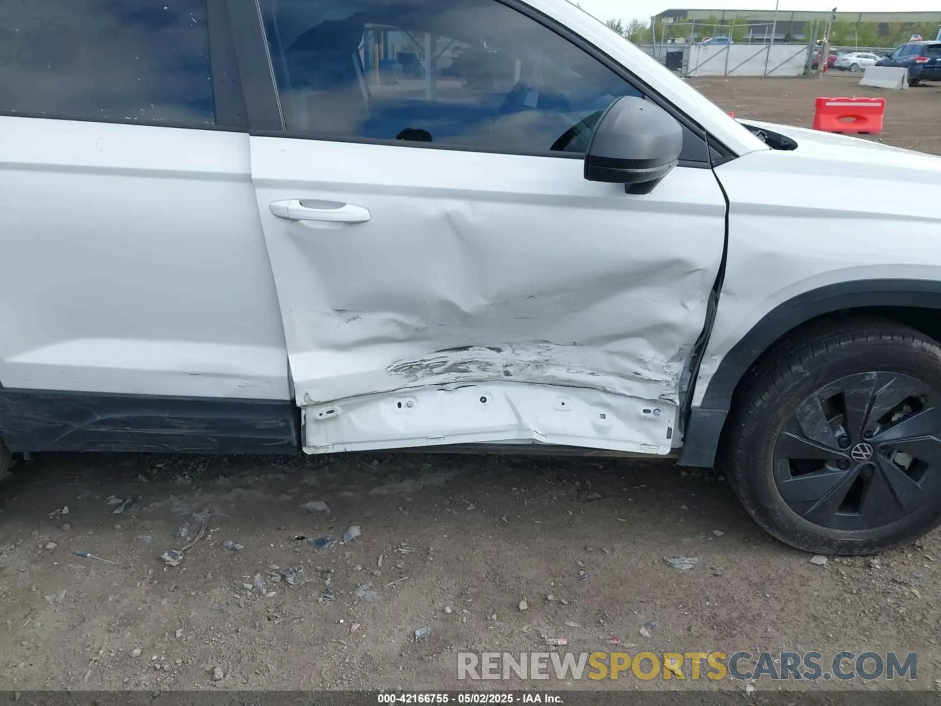 6 Photograph of a damaged car 3VV5C7B27SM010322 VOLKSWAGEN TAOS 2025