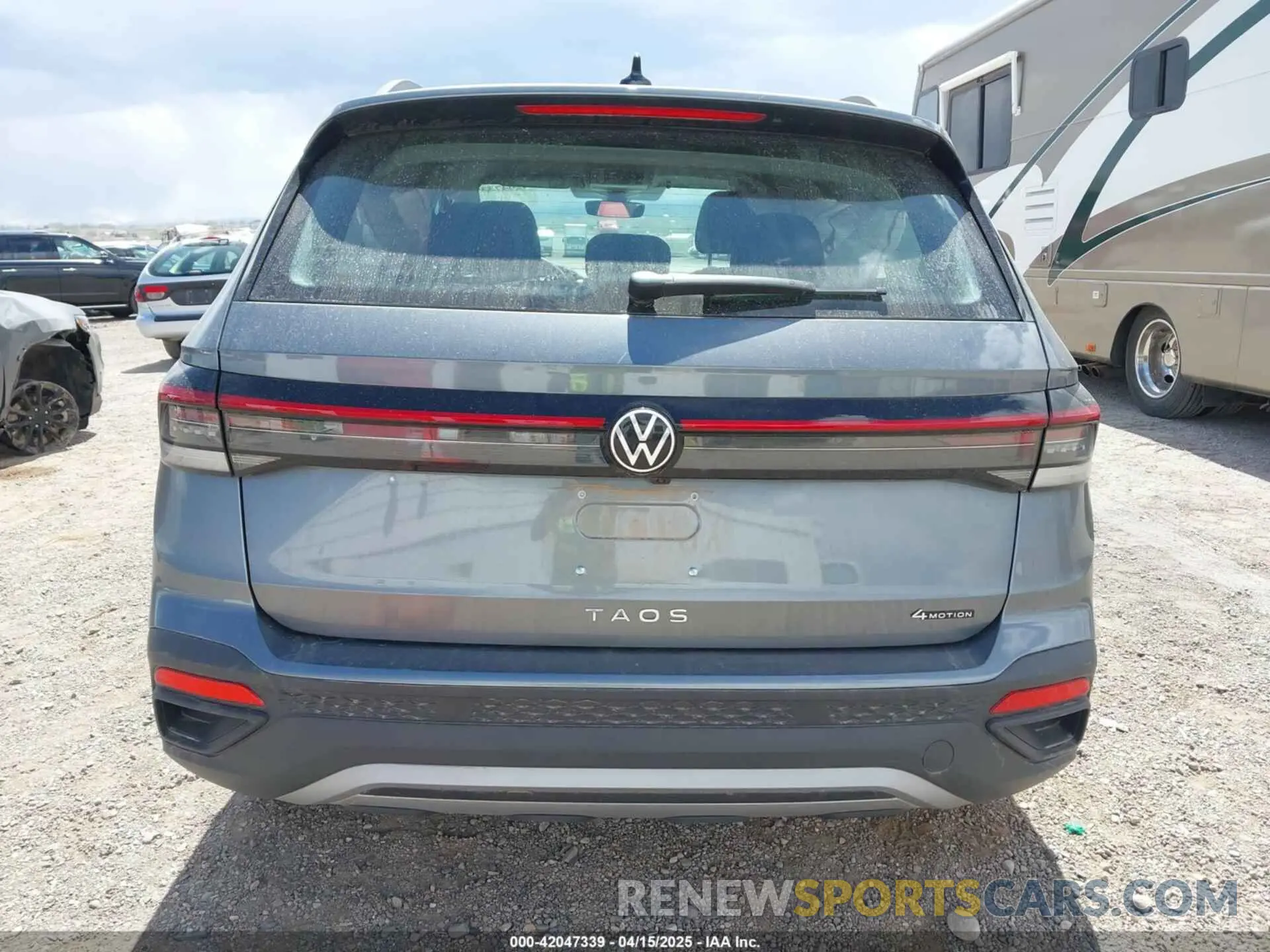 16 Photograph of a damaged car 3VV8C7B20SM007811 VOLKSWAGEN TAOS 2025