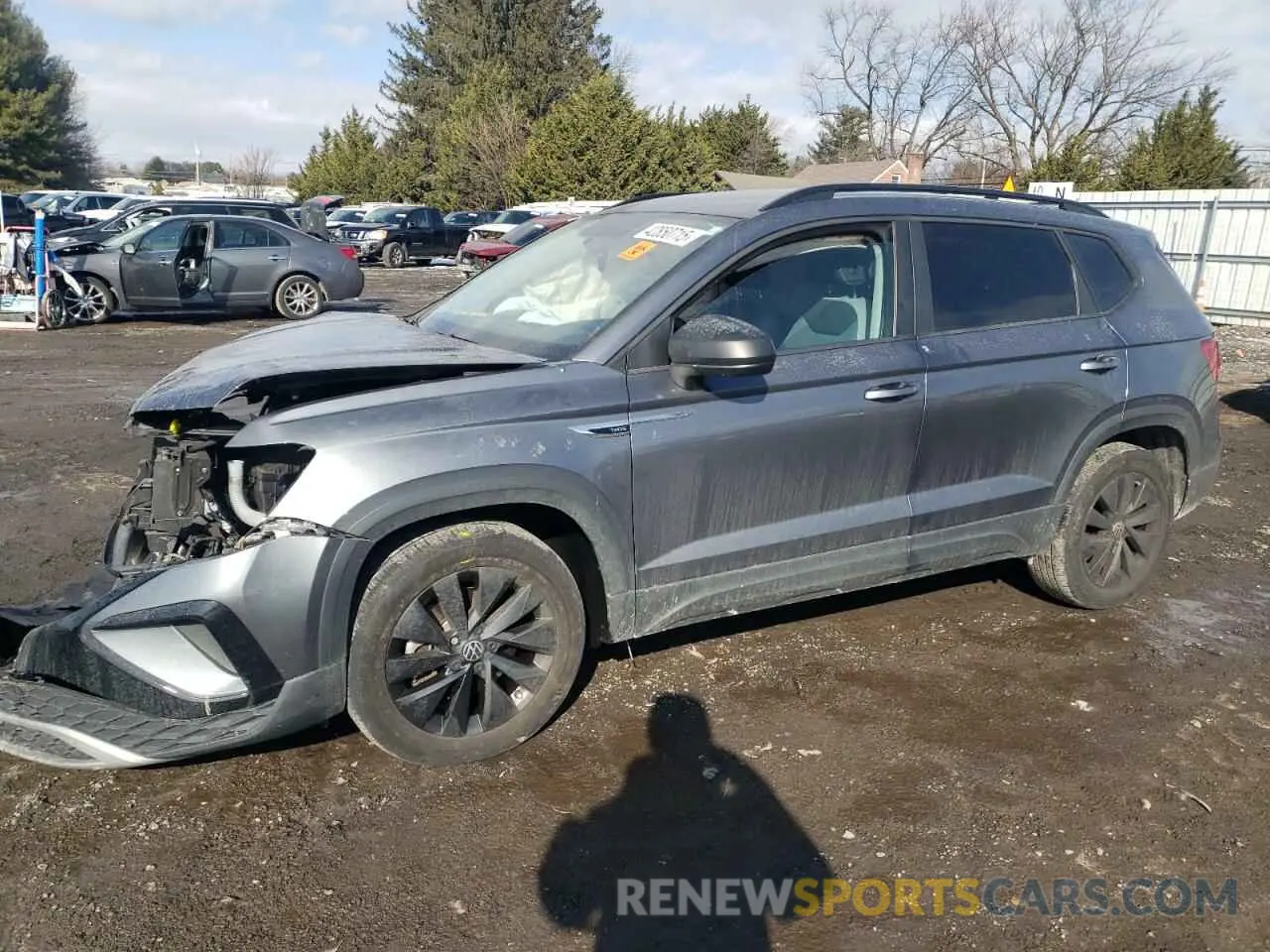 1 Photograph of a damaged car 3VVAX7B26NM057722 VOLKSWAGEN TAOS S 2022