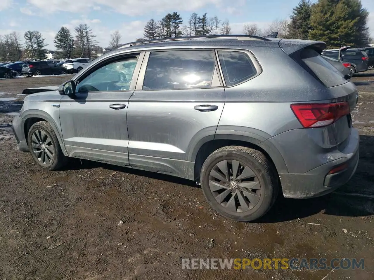 2 Photograph of a damaged car 3VVAX7B26NM057722 VOLKSWAGEN TAOS S 2022