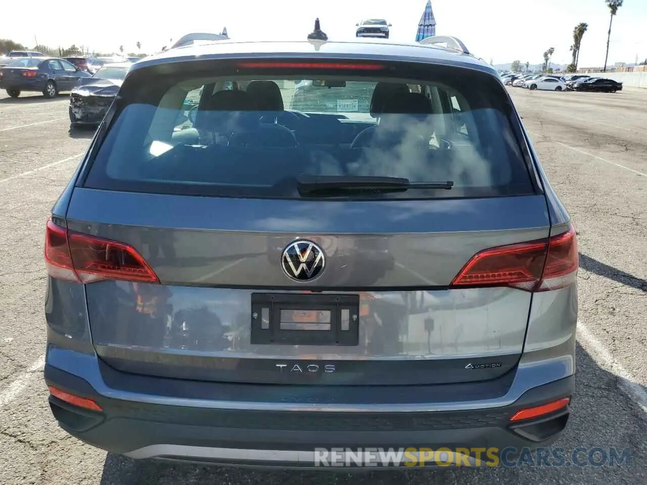 6 Photograph of a damaged car 3VVAX7B27NM052870 VOLKSWAGEN TAOS S 2022
