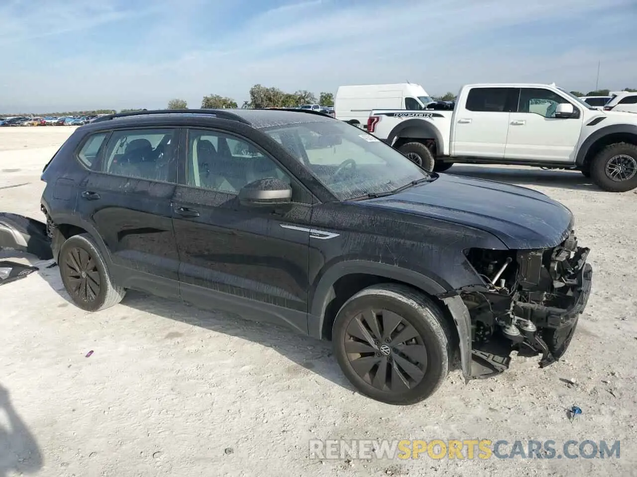 4 Photograph of a damaged car 3VVCX7B27NM086798 VOLKSWAGEN TAOS S 2022